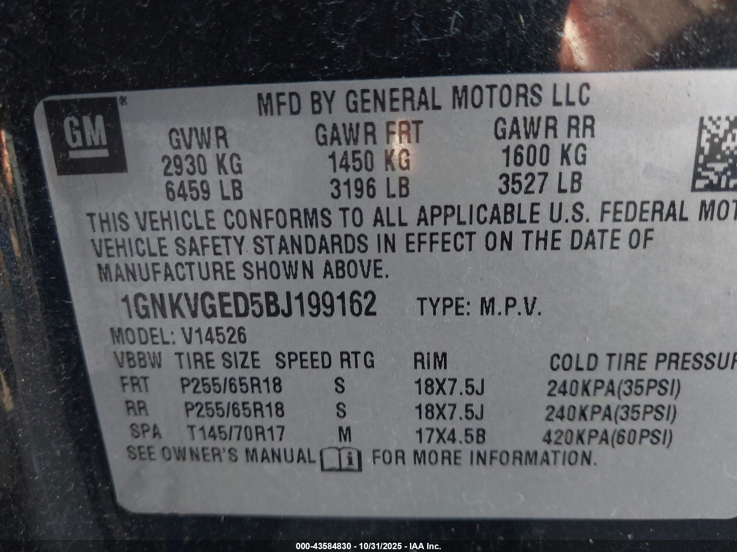 CHEVROLET TRAVERSE image 9
