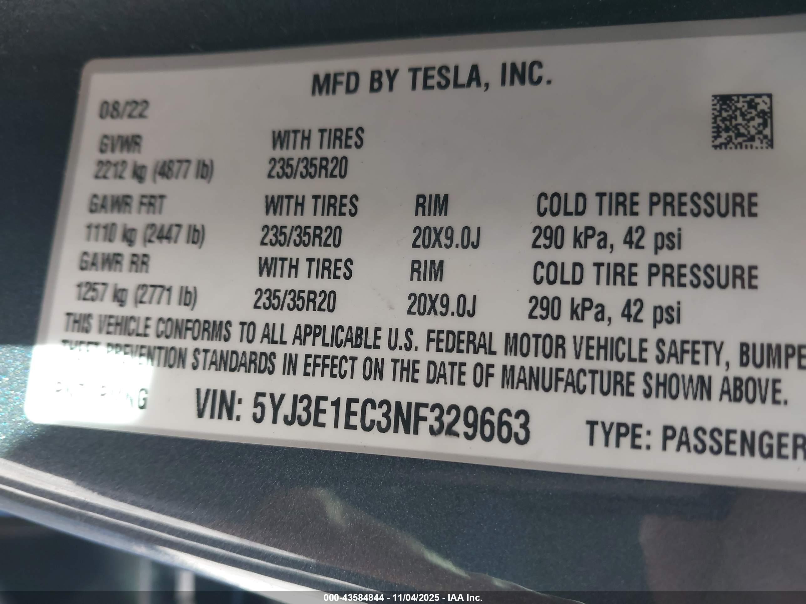 TESLA MODEL image 9
