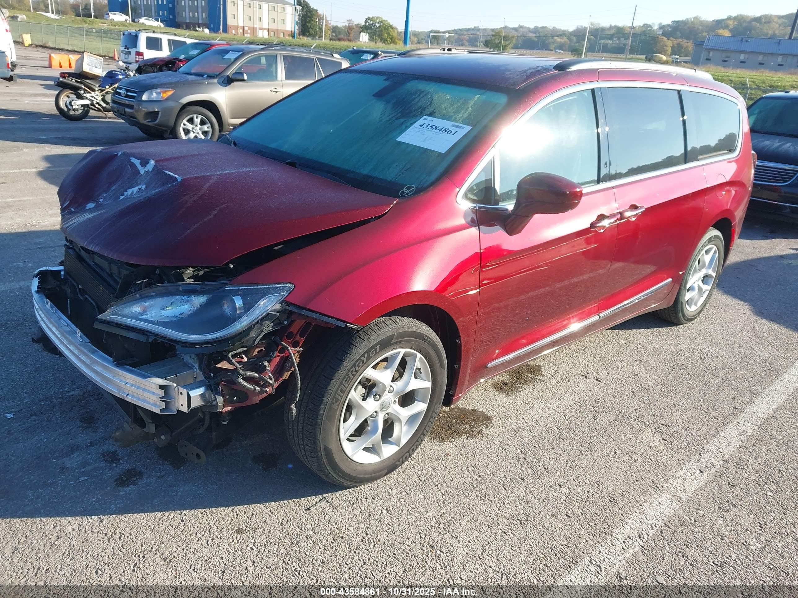 CHRYSLER PACIFICA image 2