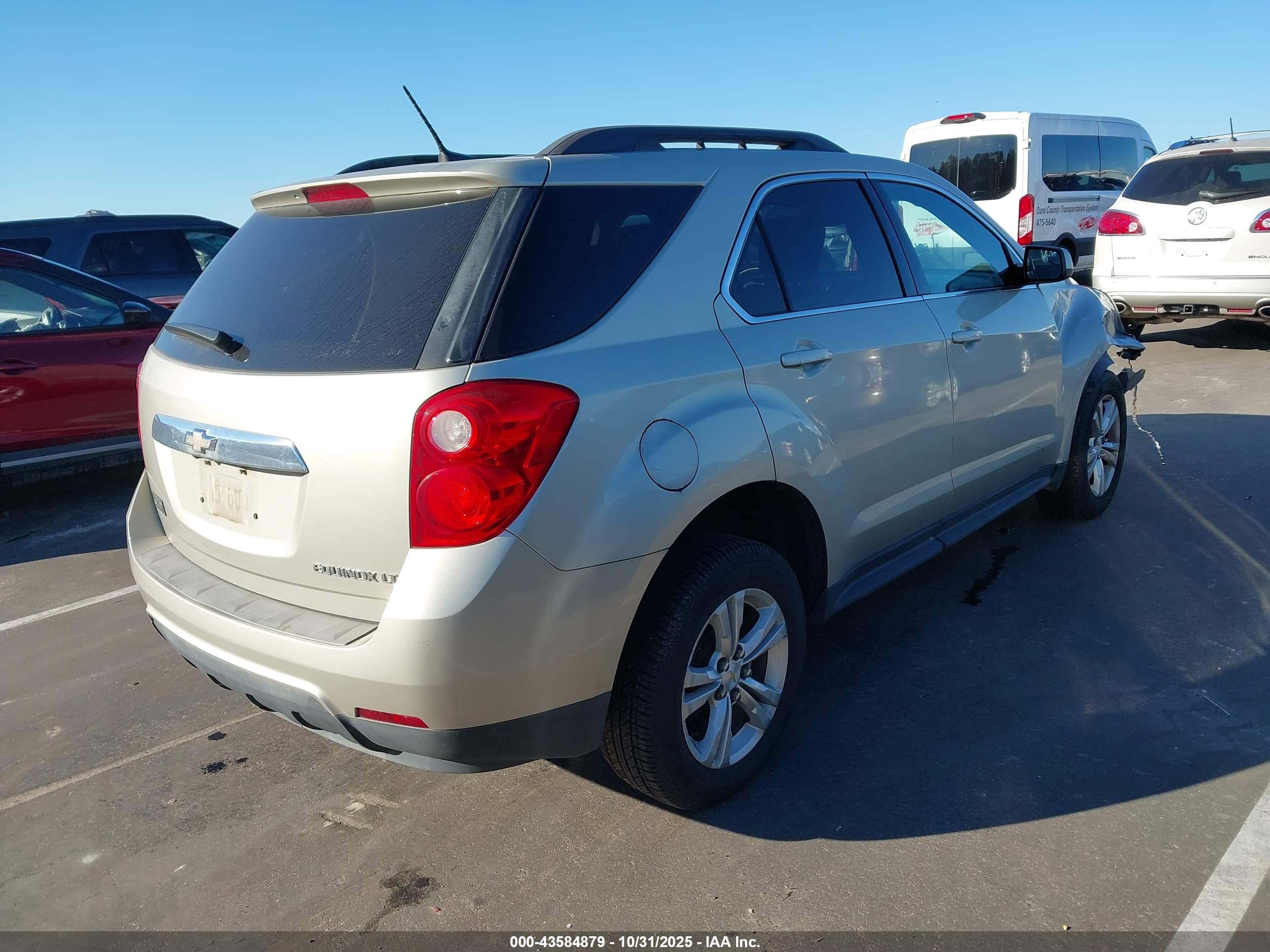 CHEVROLET EQUINOX image 4