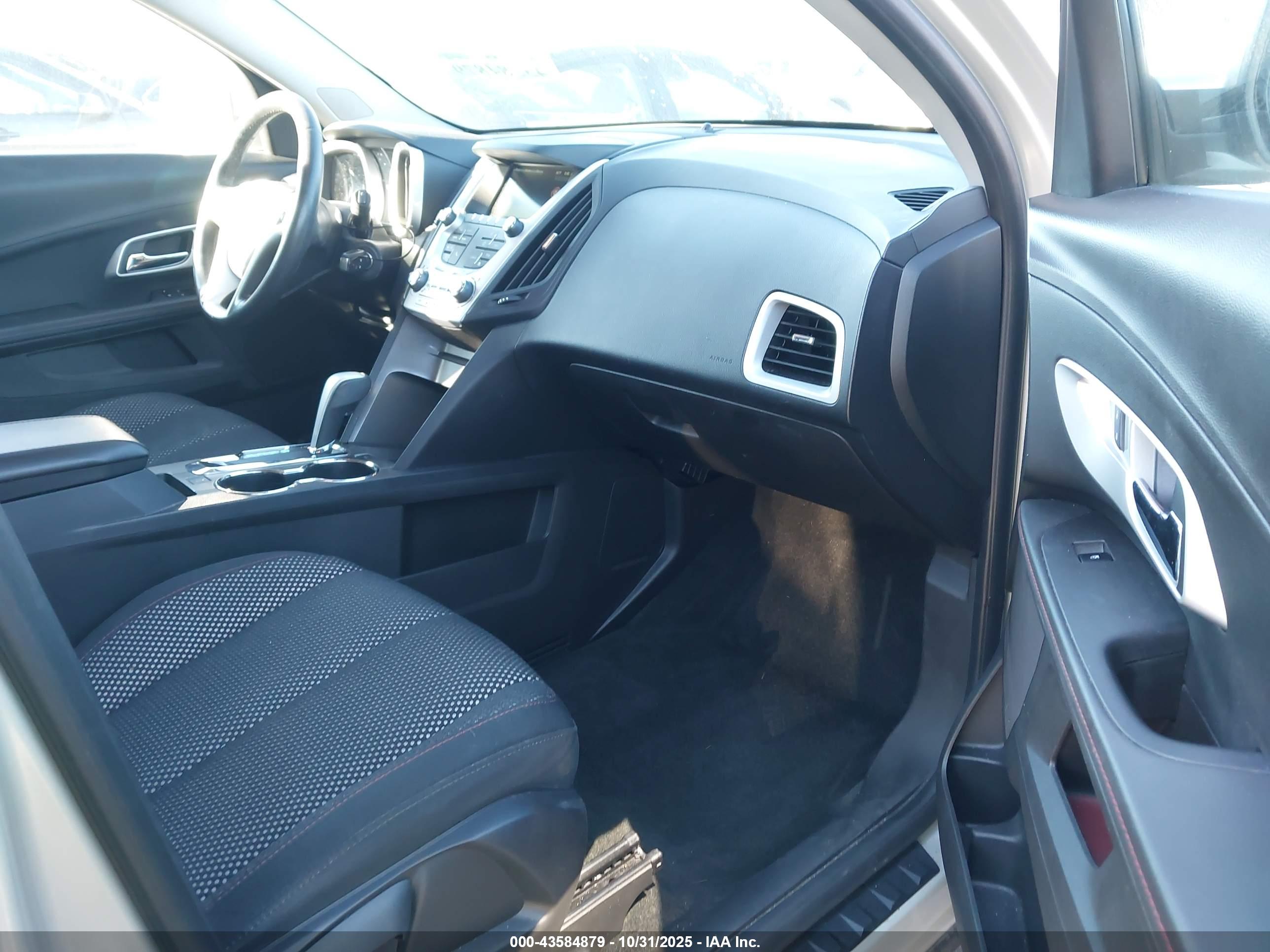 CHEVROLET EQUINOX image 5
