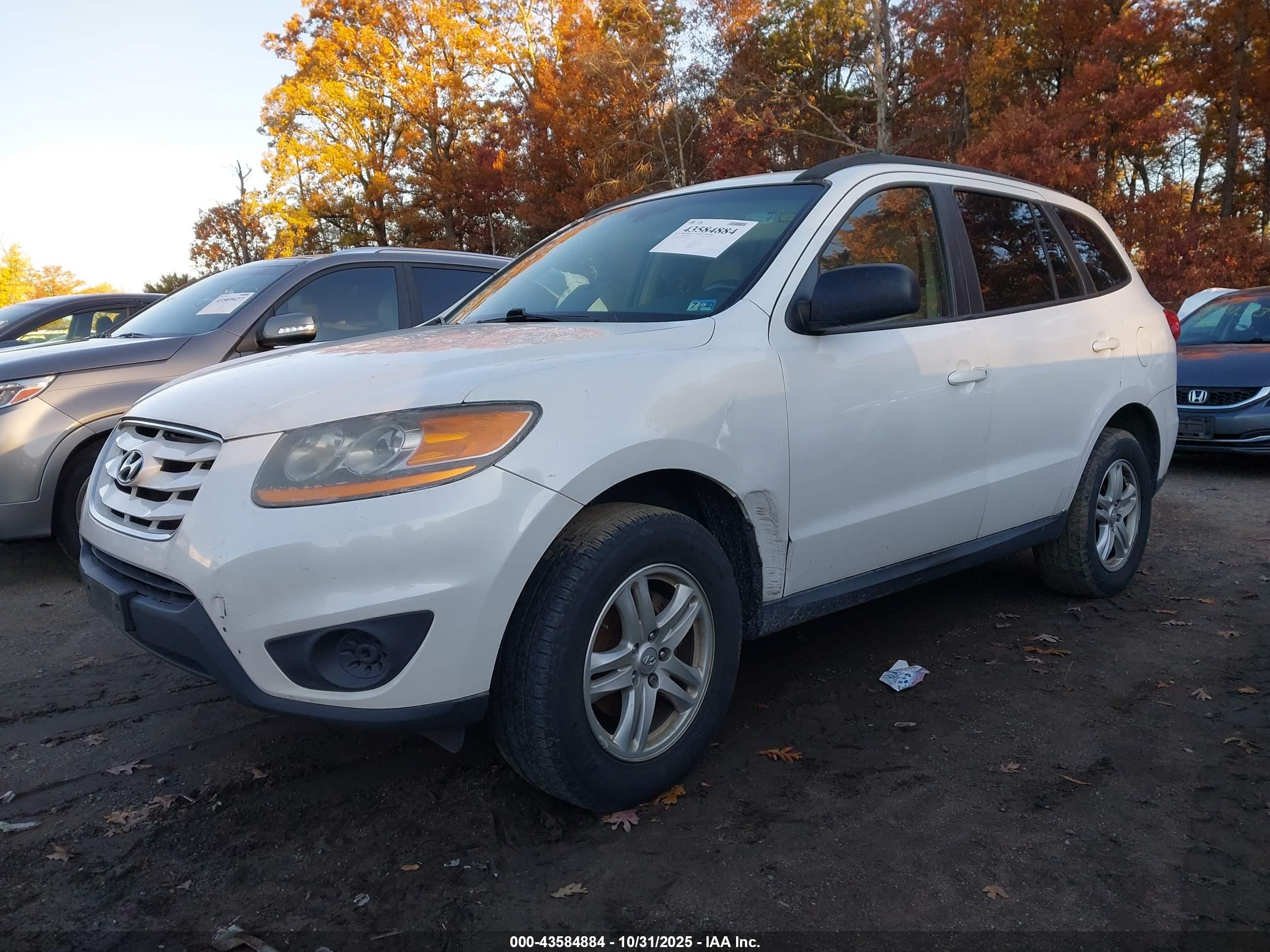 HYUNDAI SANTA image 2
