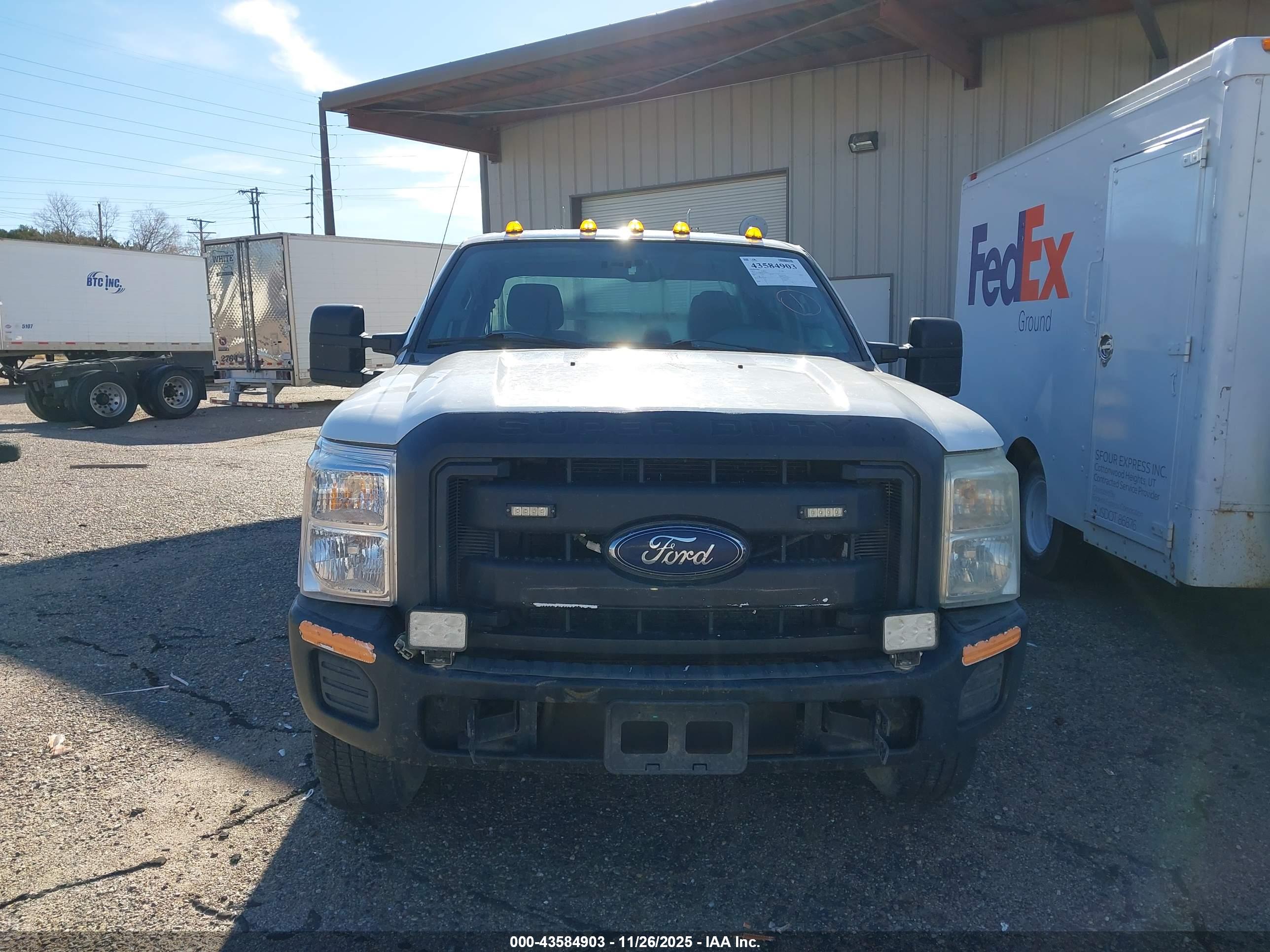 FORD F-250 image 6
