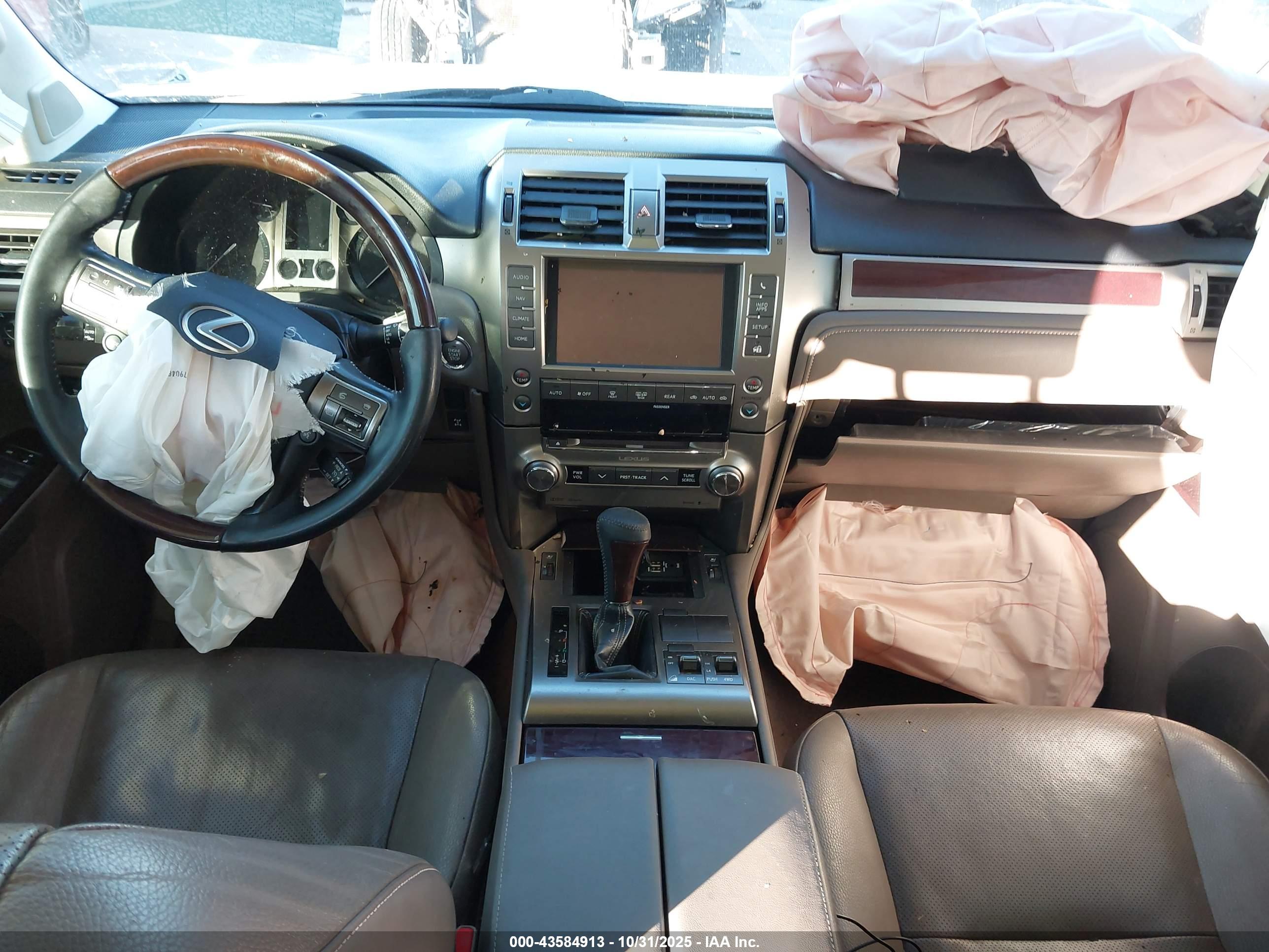 LEXUS GX image 5