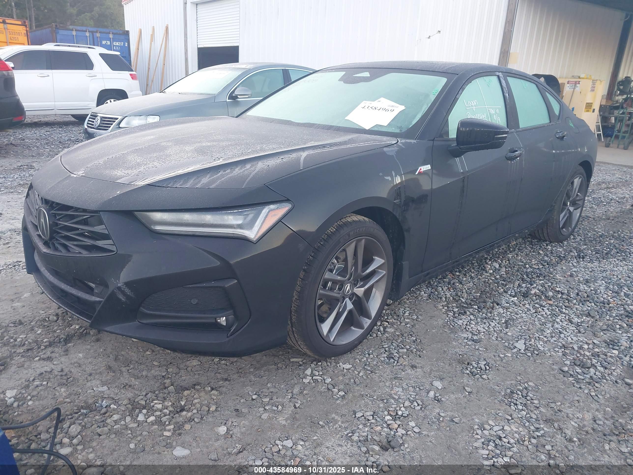 ACURA TLX image 2