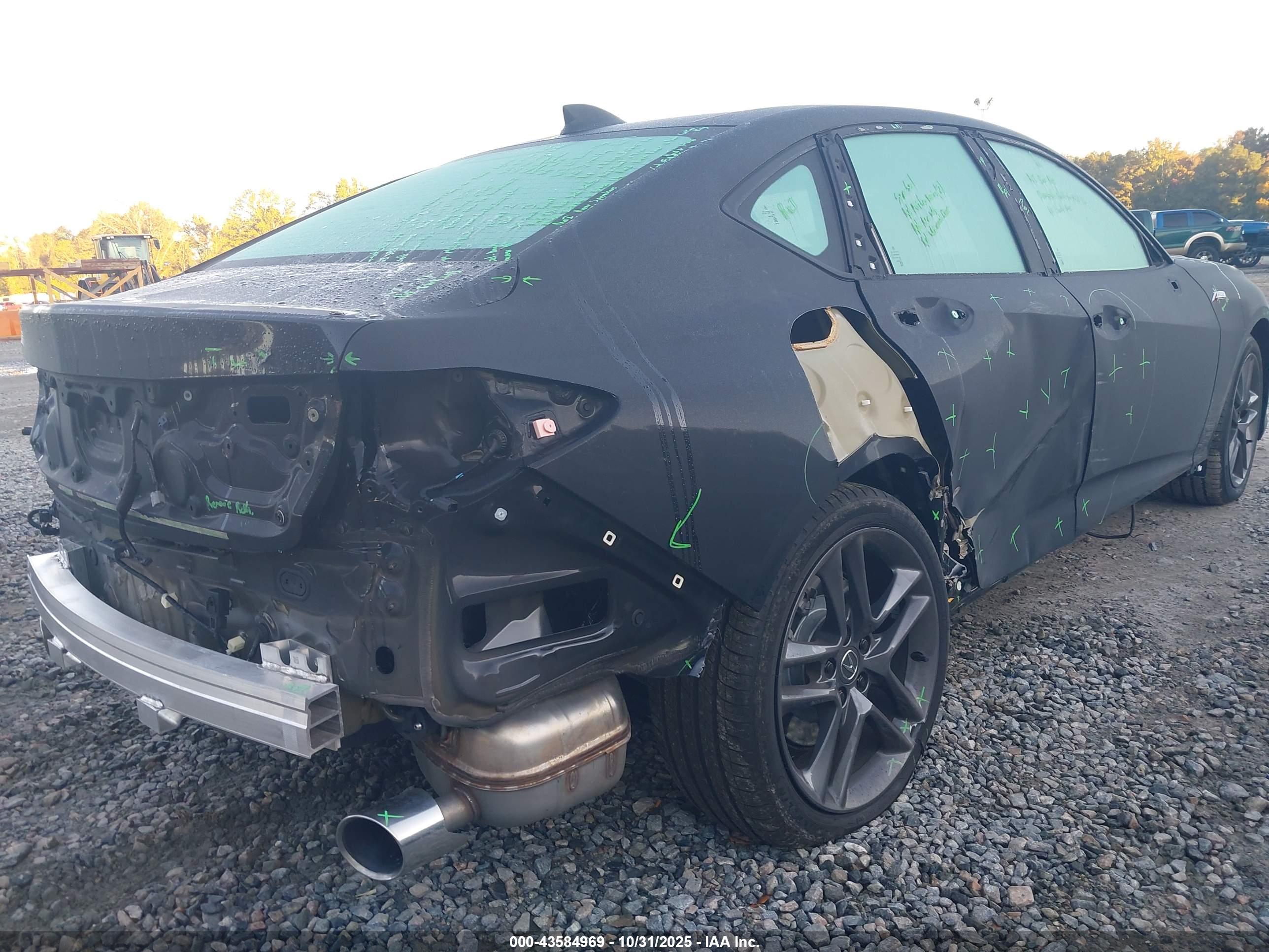 ACURA TLX image 6