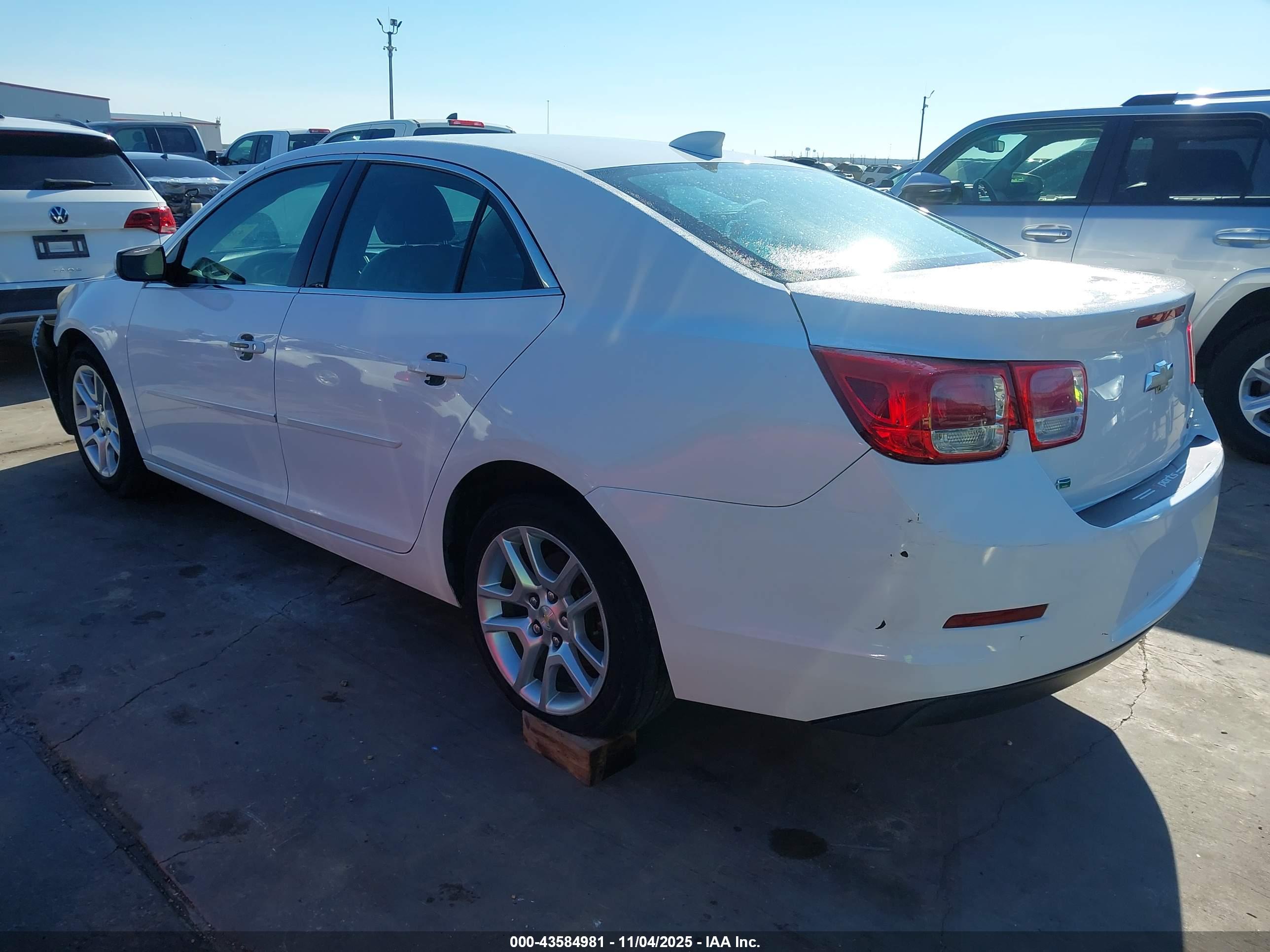 CHEVROLET MALIBU image 3