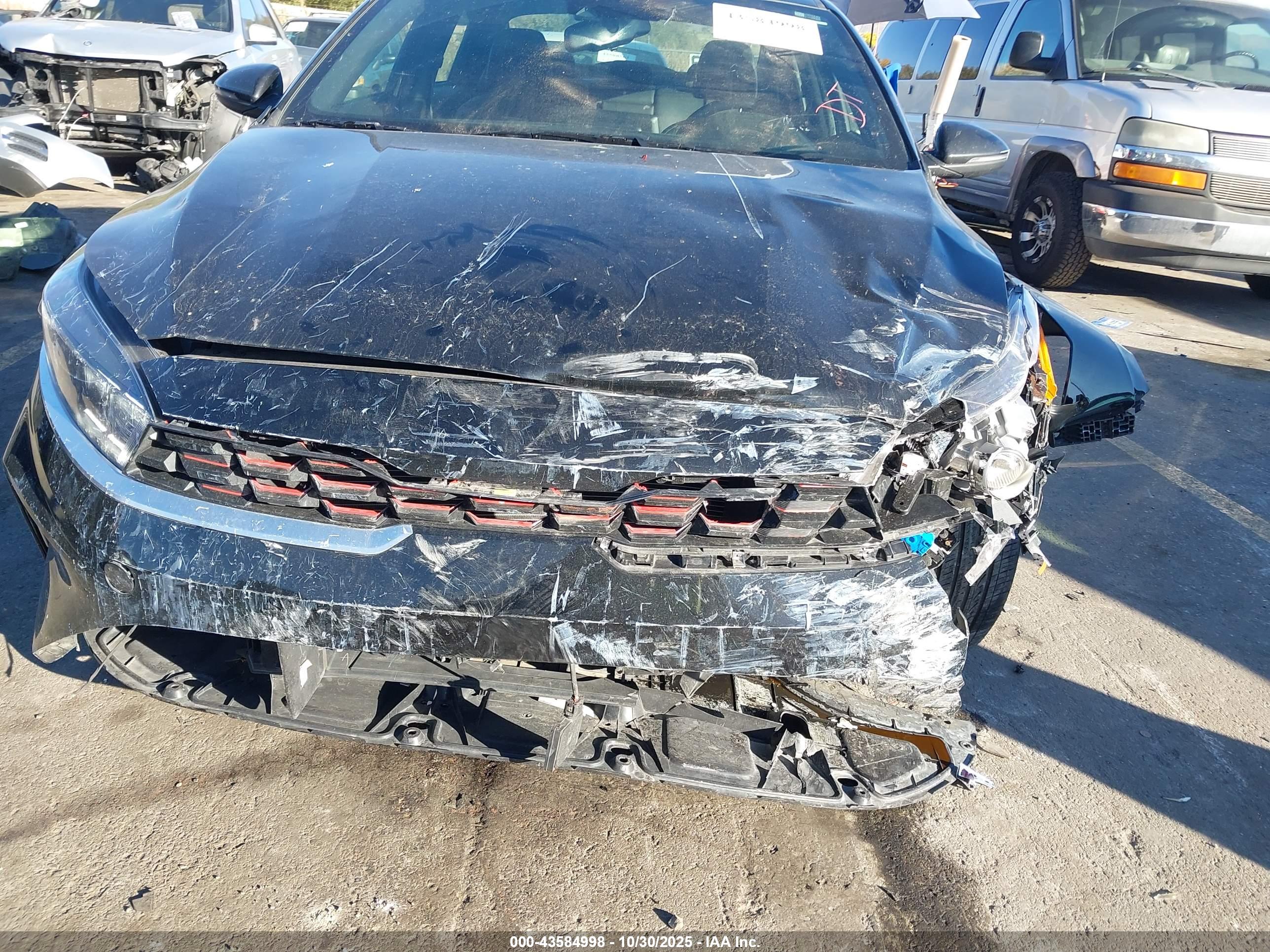 KIA FORTE image 6