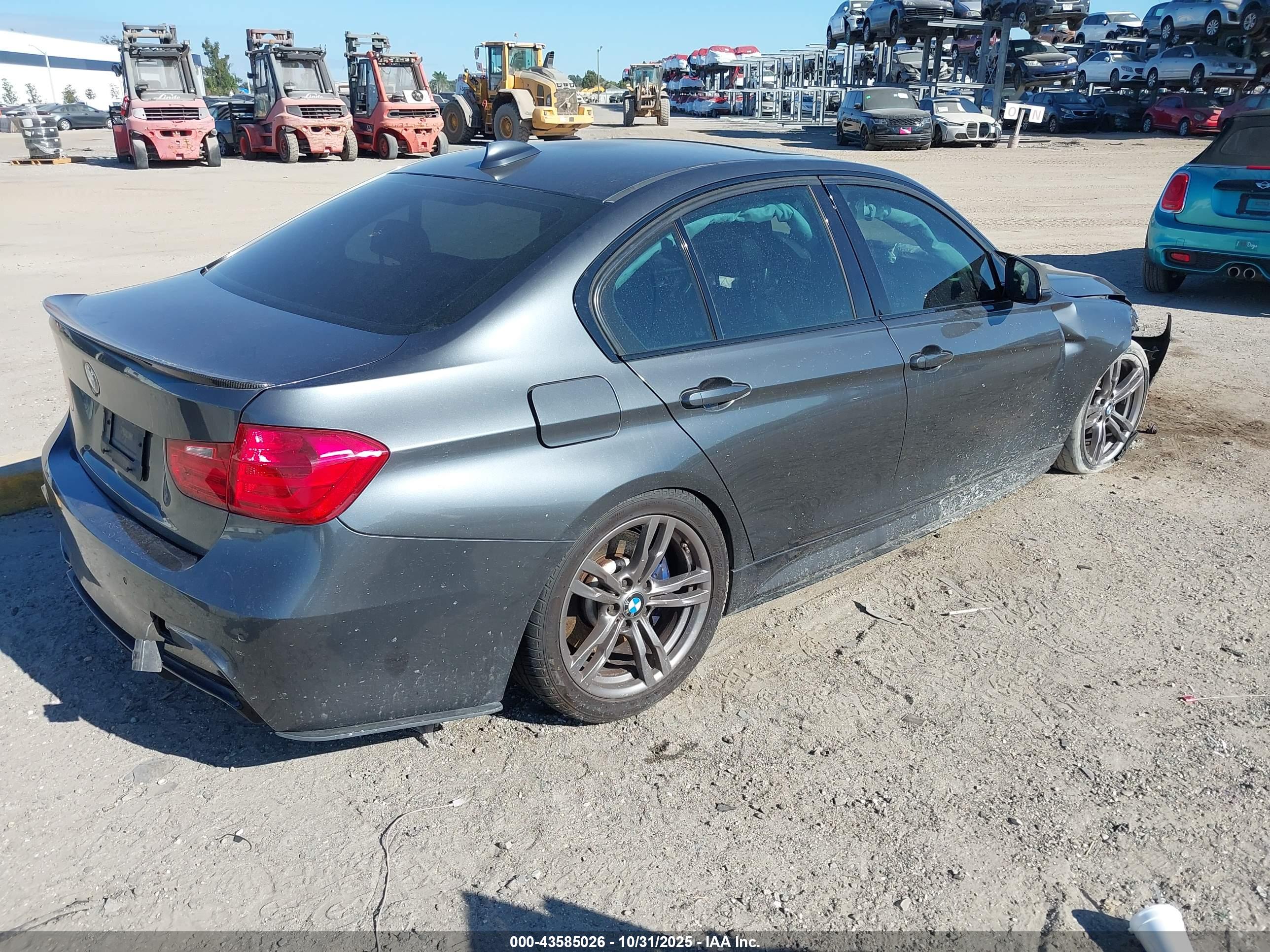 BMW 328I image 4