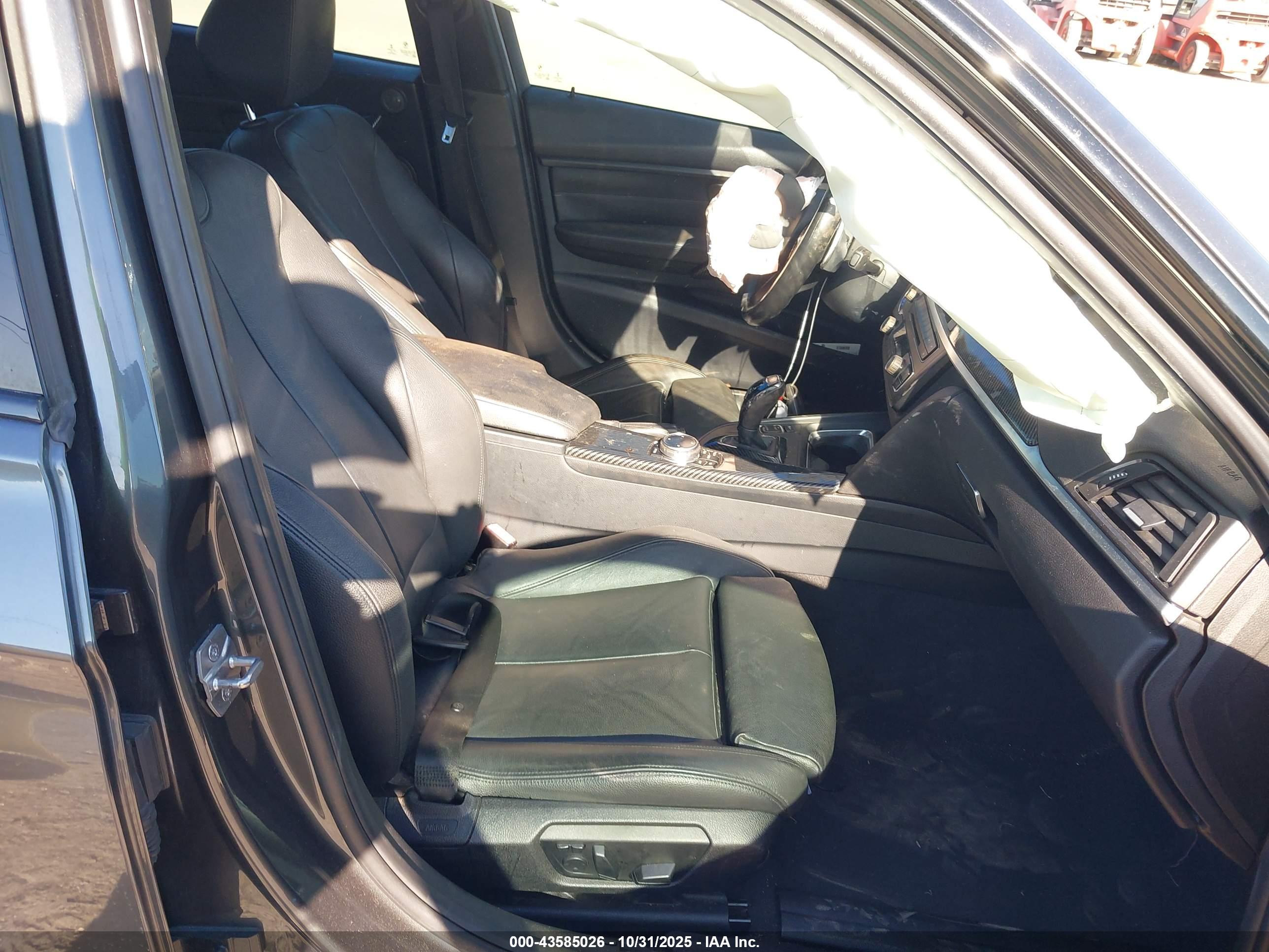 BMW 328I image 5