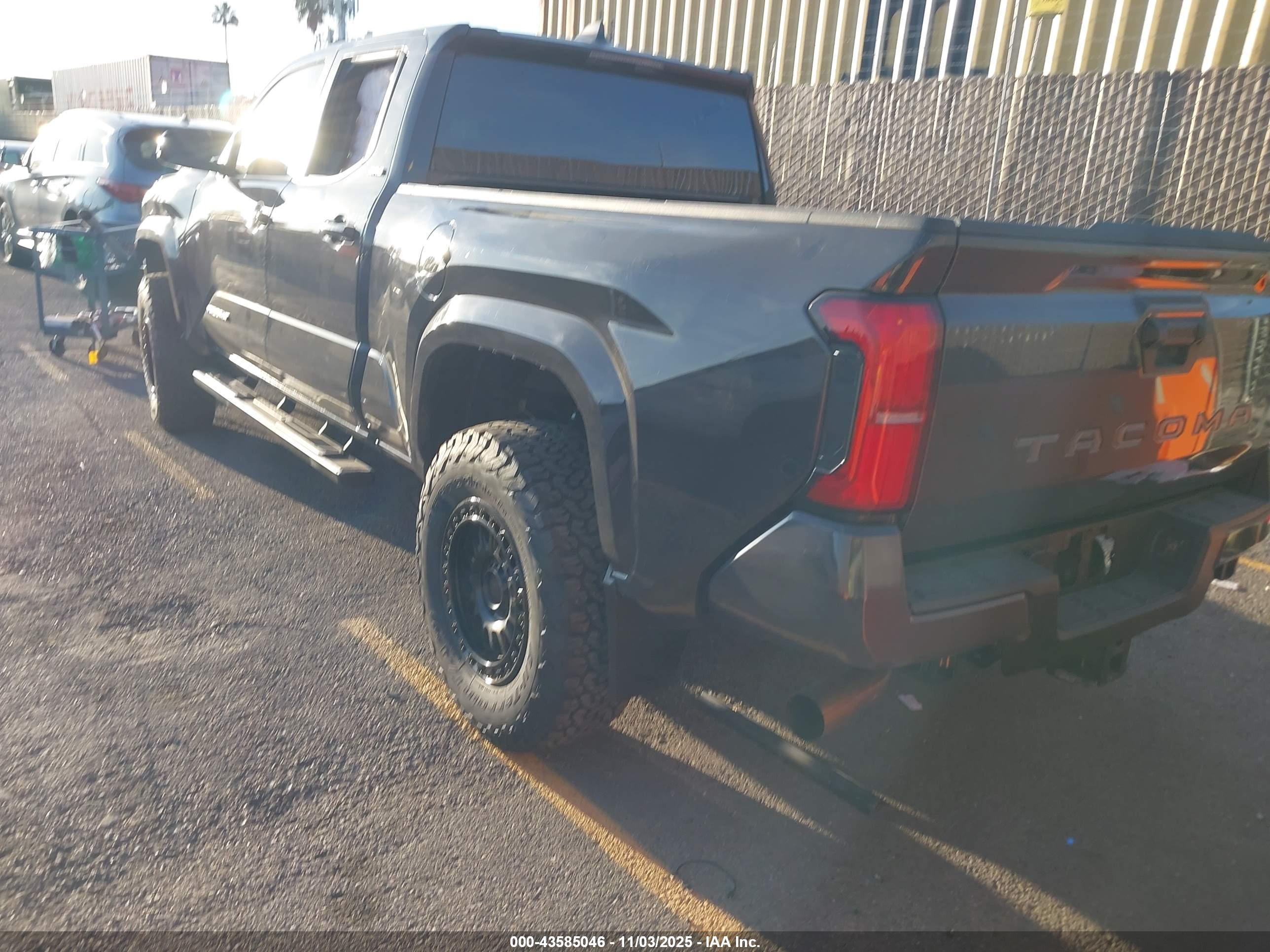 TOYOTA TACOMA image 3