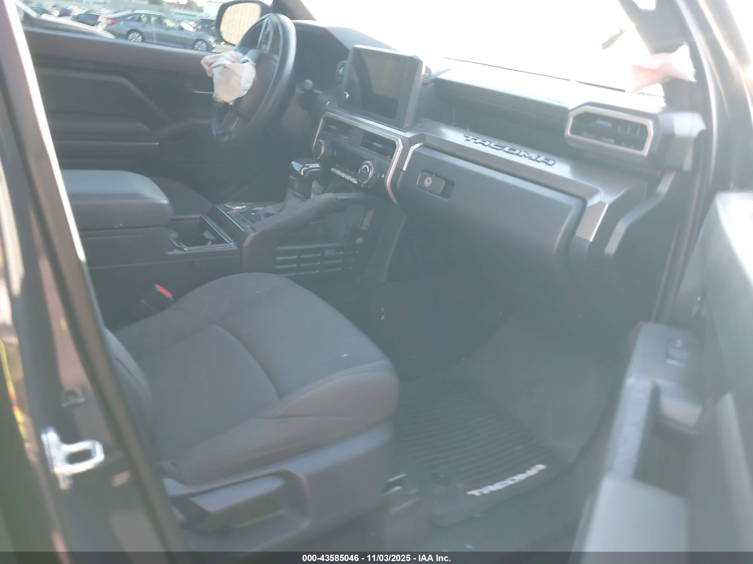 TOYOTA TACOMA image 5