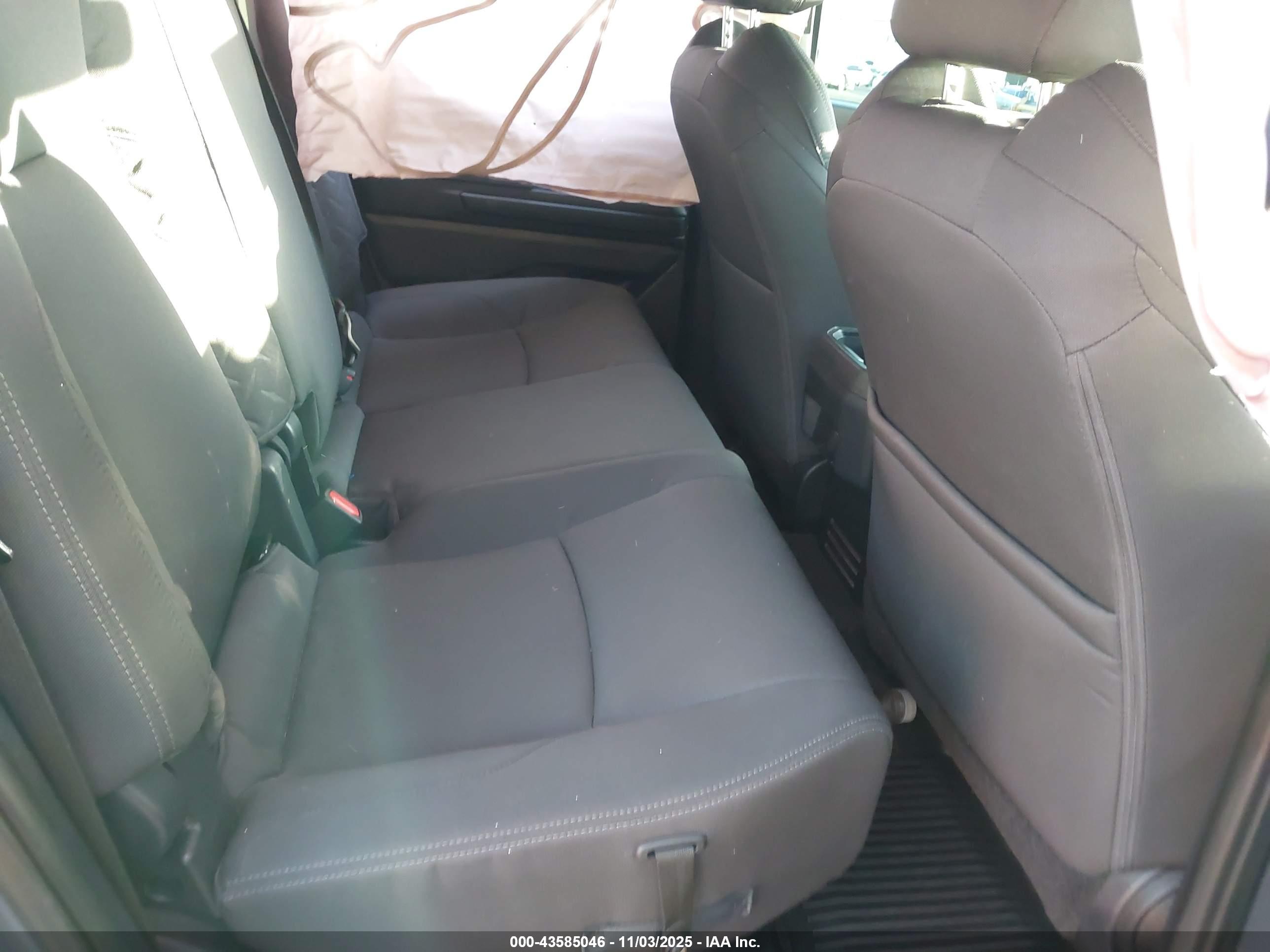 TOYOTA TACOMA image 8