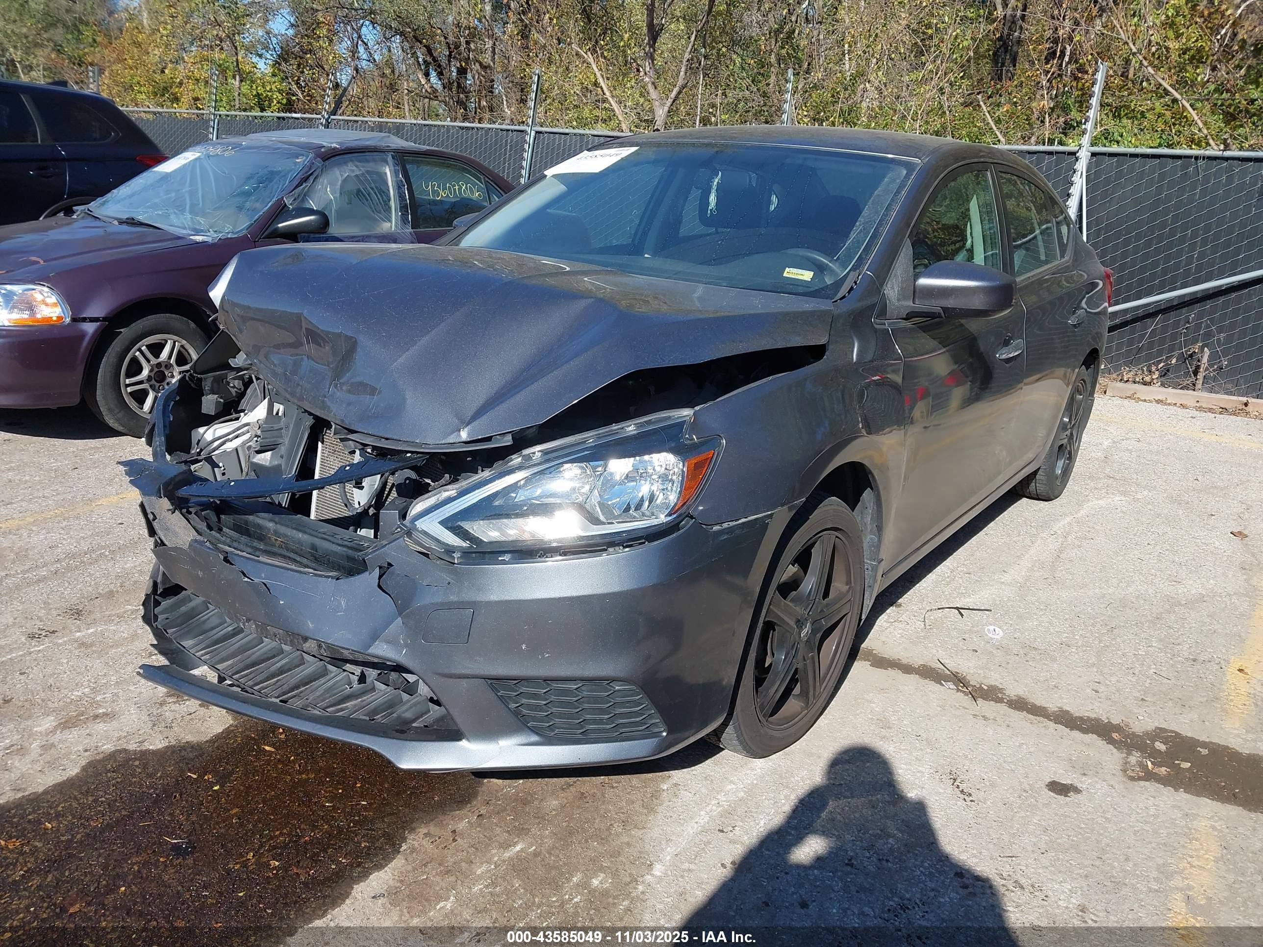 NISSAN SENTRA image 2