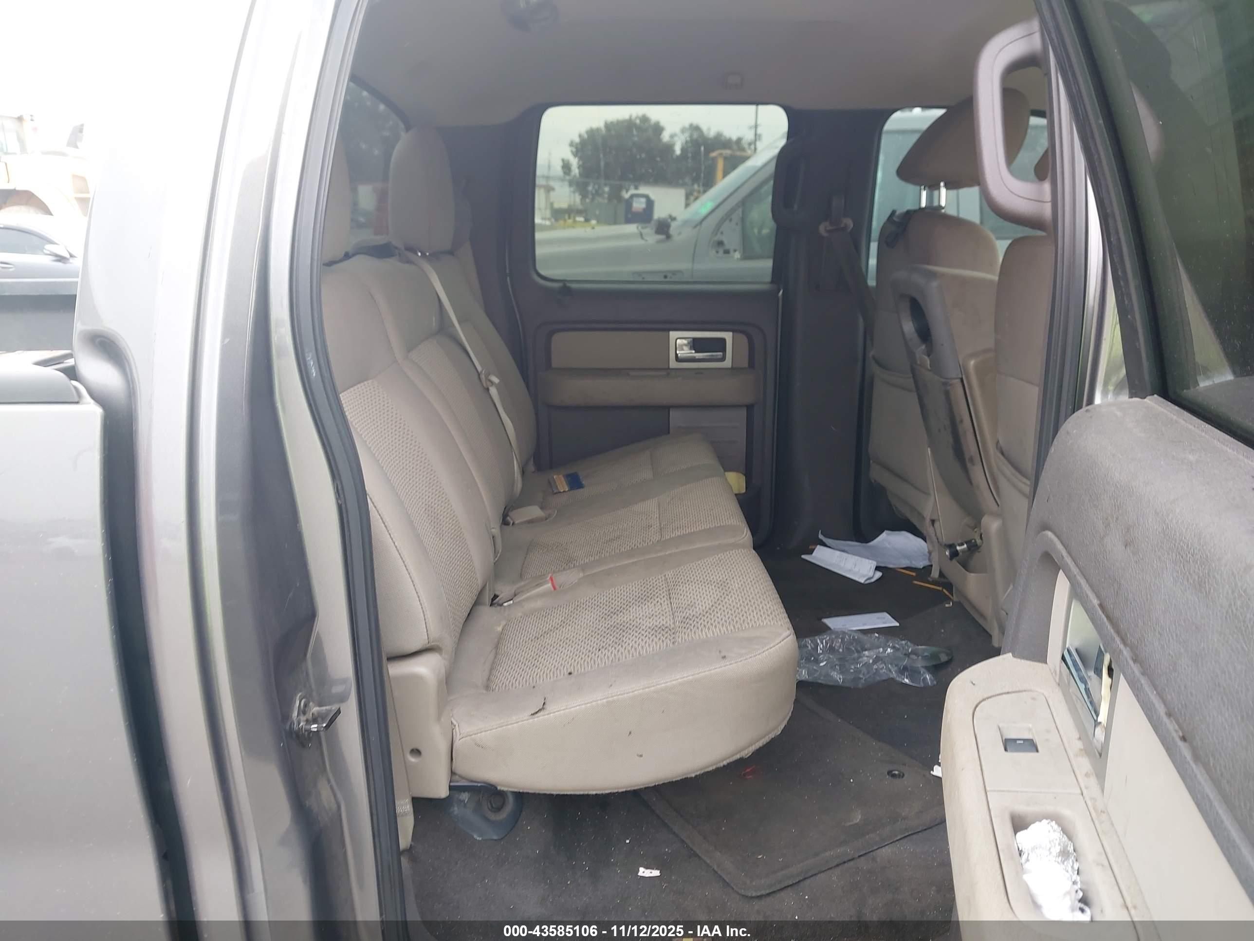 FORD F-150 image 8