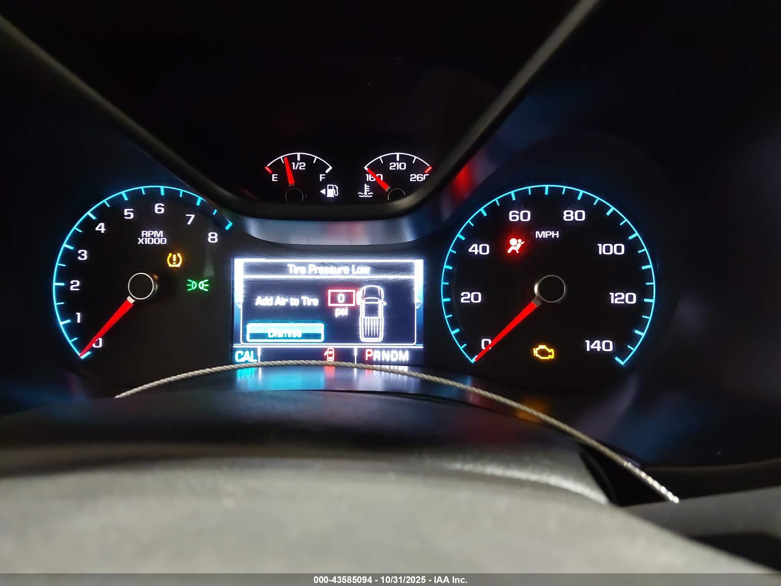 CHEVROLET COLORADO image 7