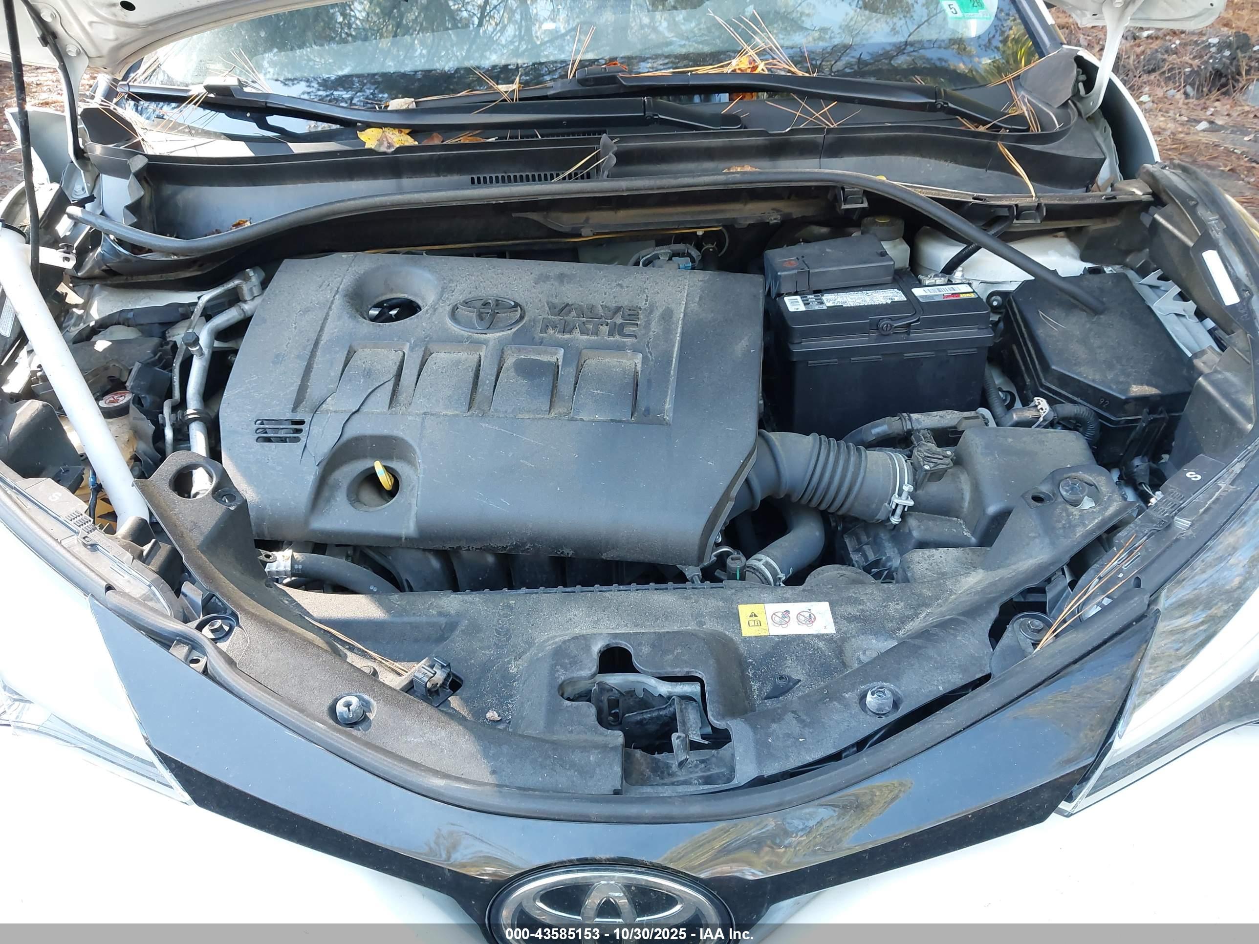 TOYOTA C-HR image 10