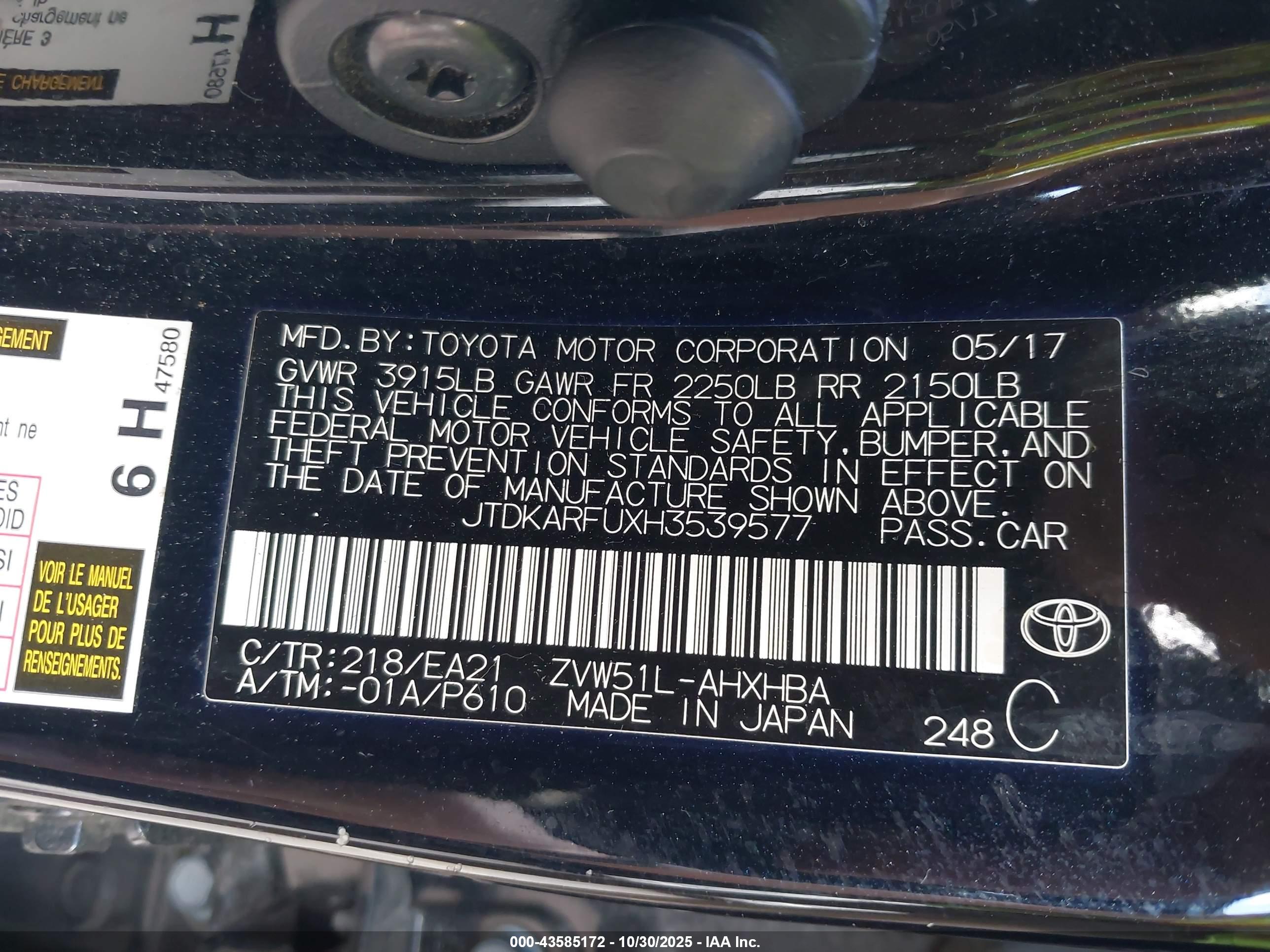 TOYOTA PRIUS image 9