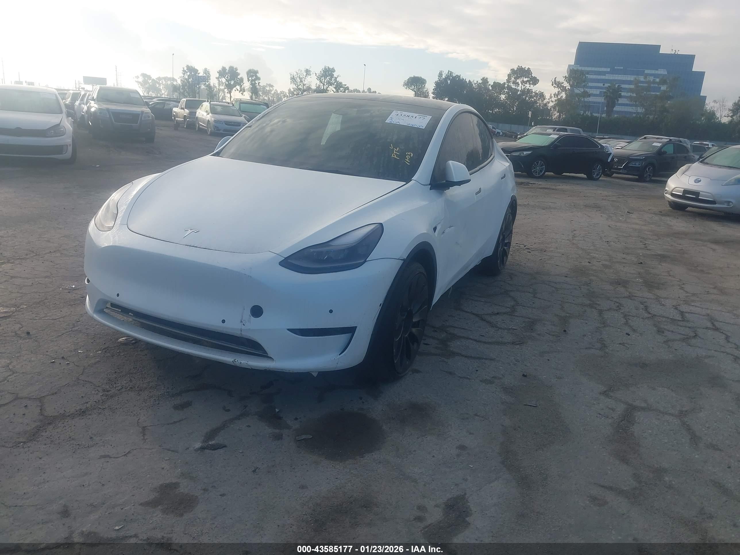 TESLA MODEL image 2