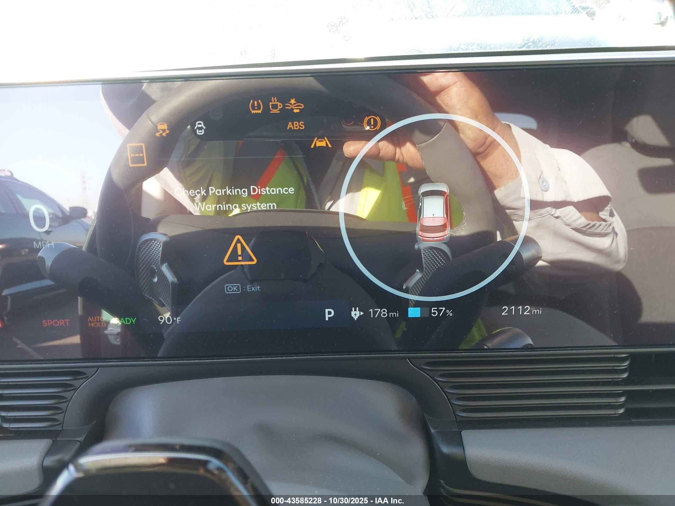 HYUNDAI IONIQ image 7