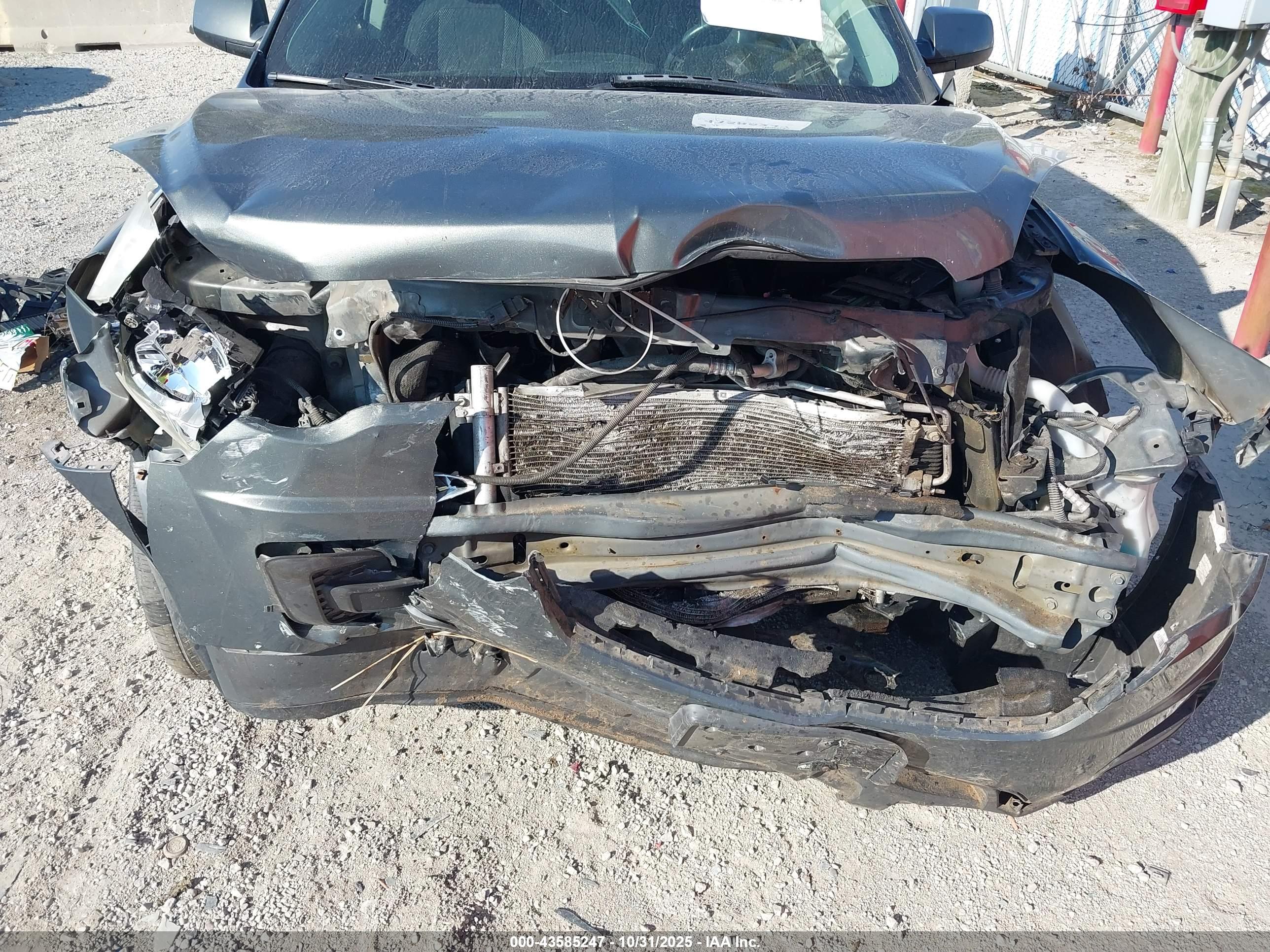 CHEVROLET EQUINOX image 6