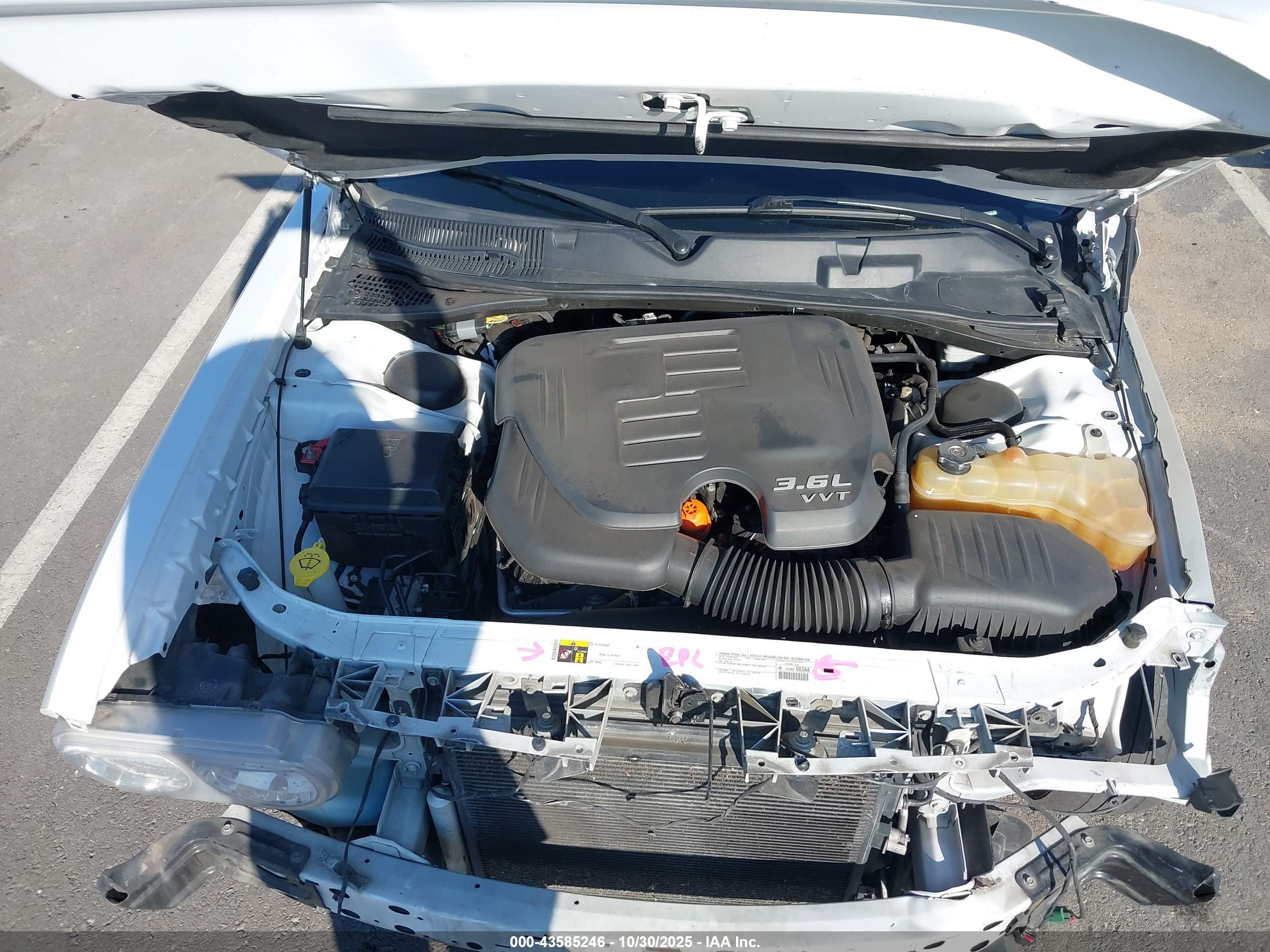 DODGE CHALLENGER image 10