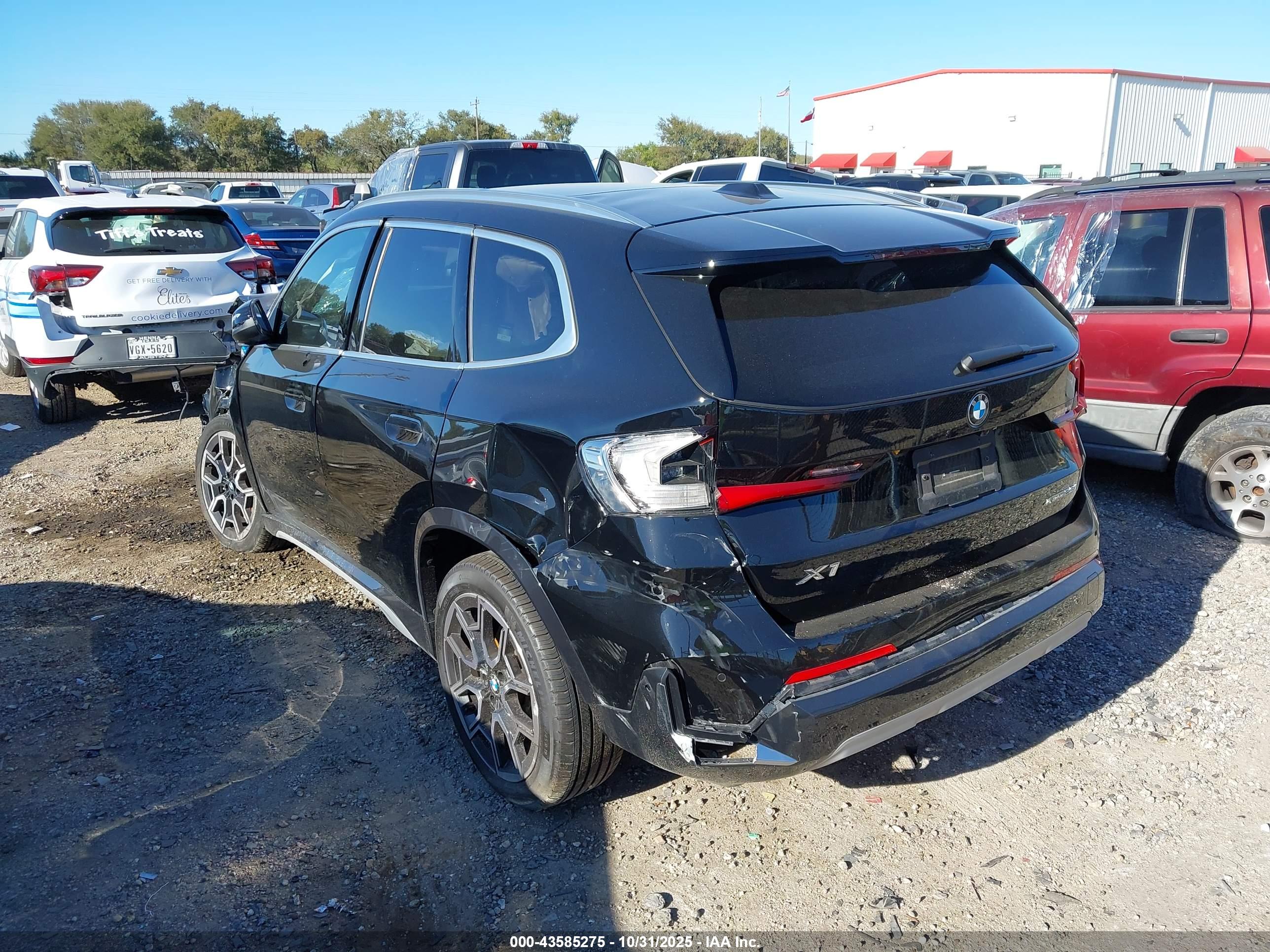 BMW X1 image 3