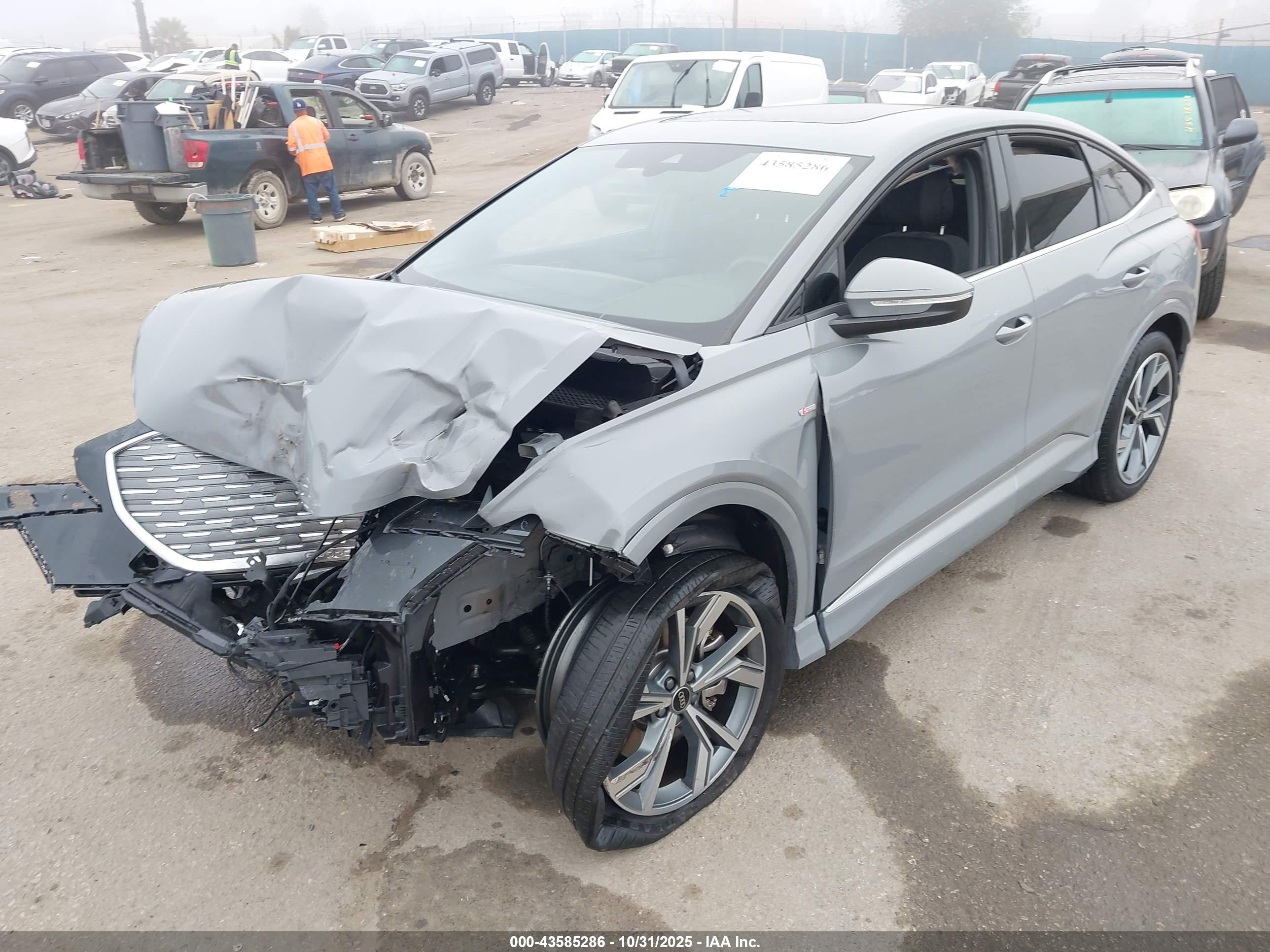 AUDI Q4 image 2
