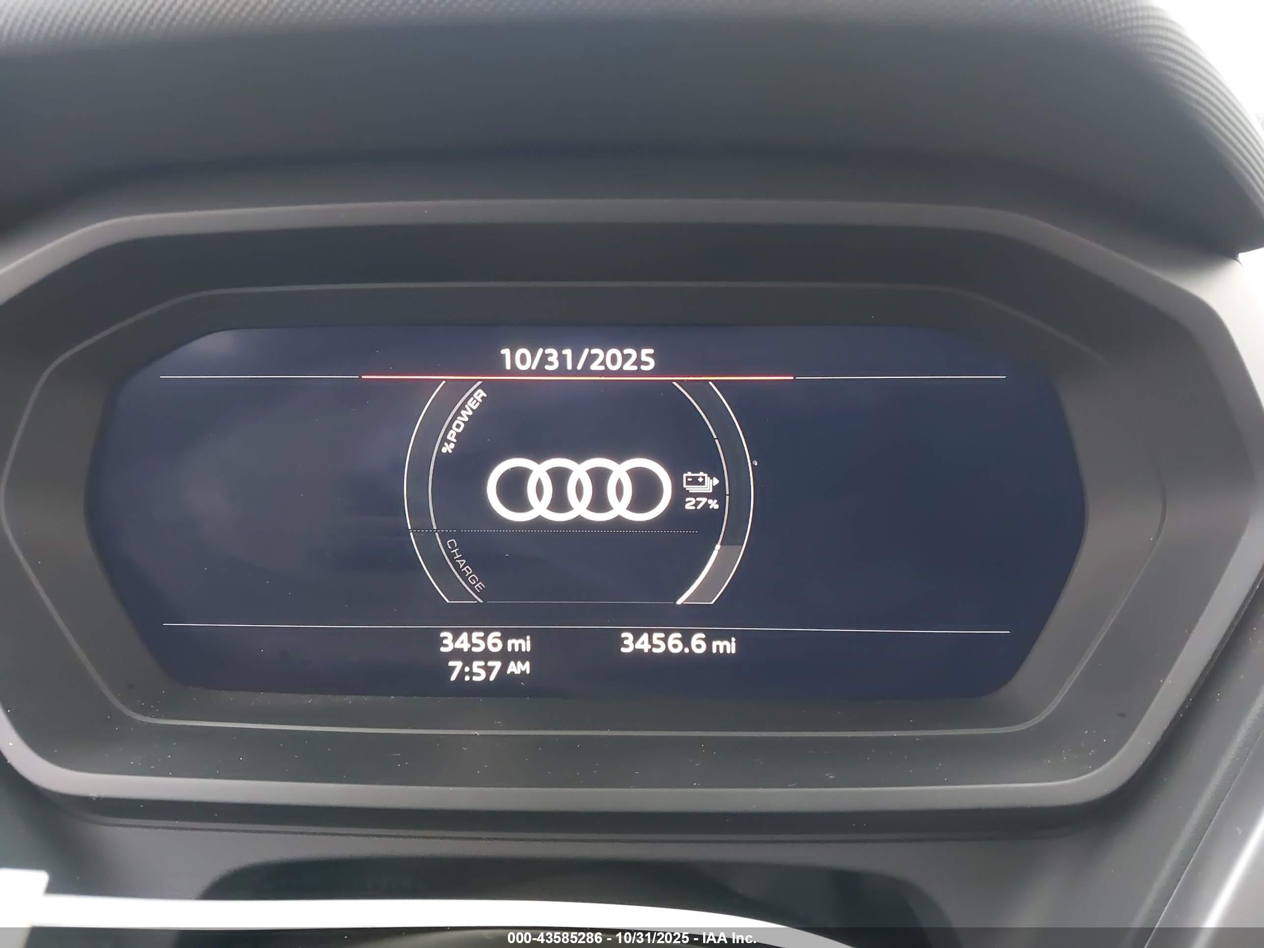AUDI Q4 image 7