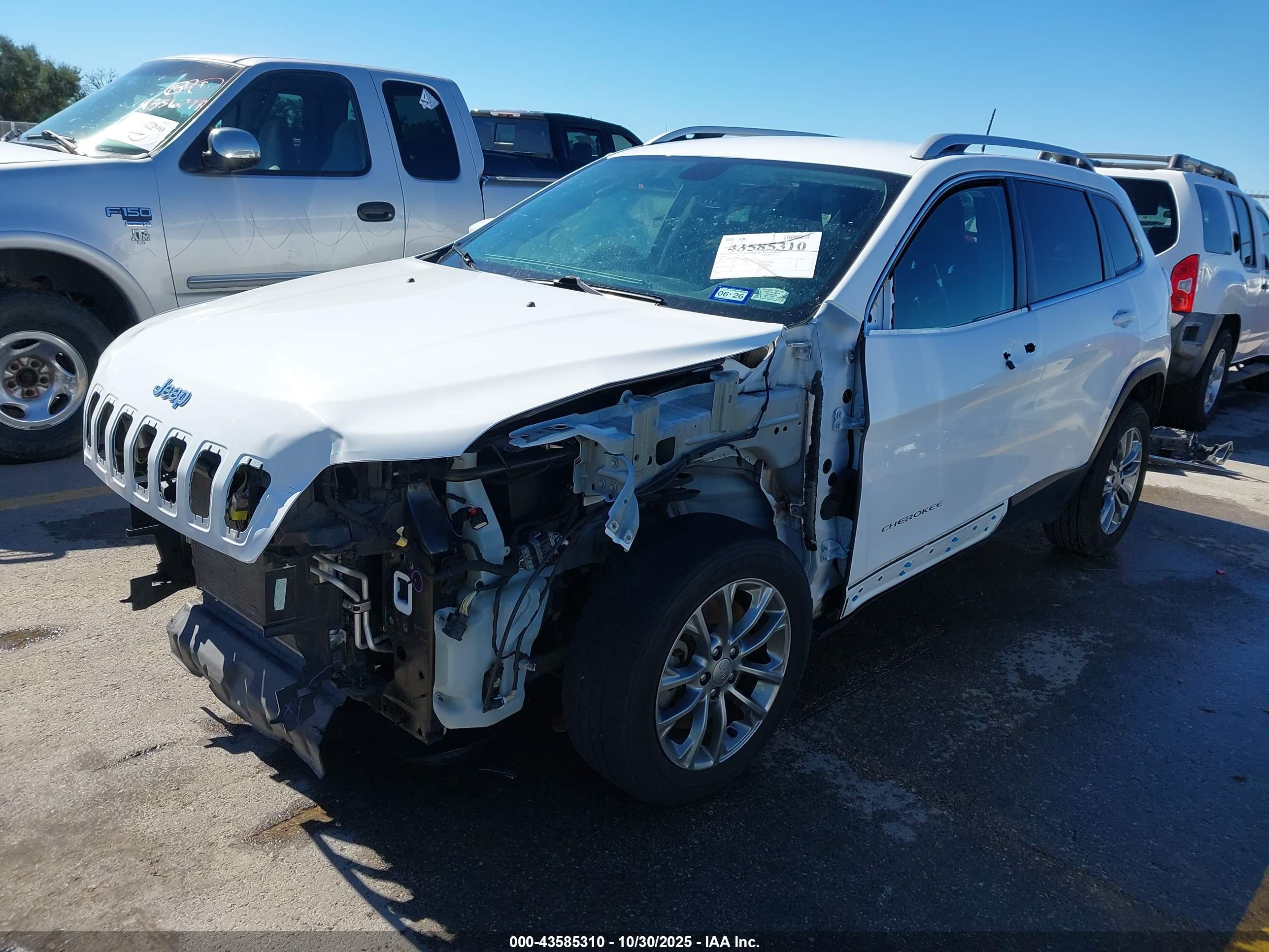 JEEP CHEROKEE image 2