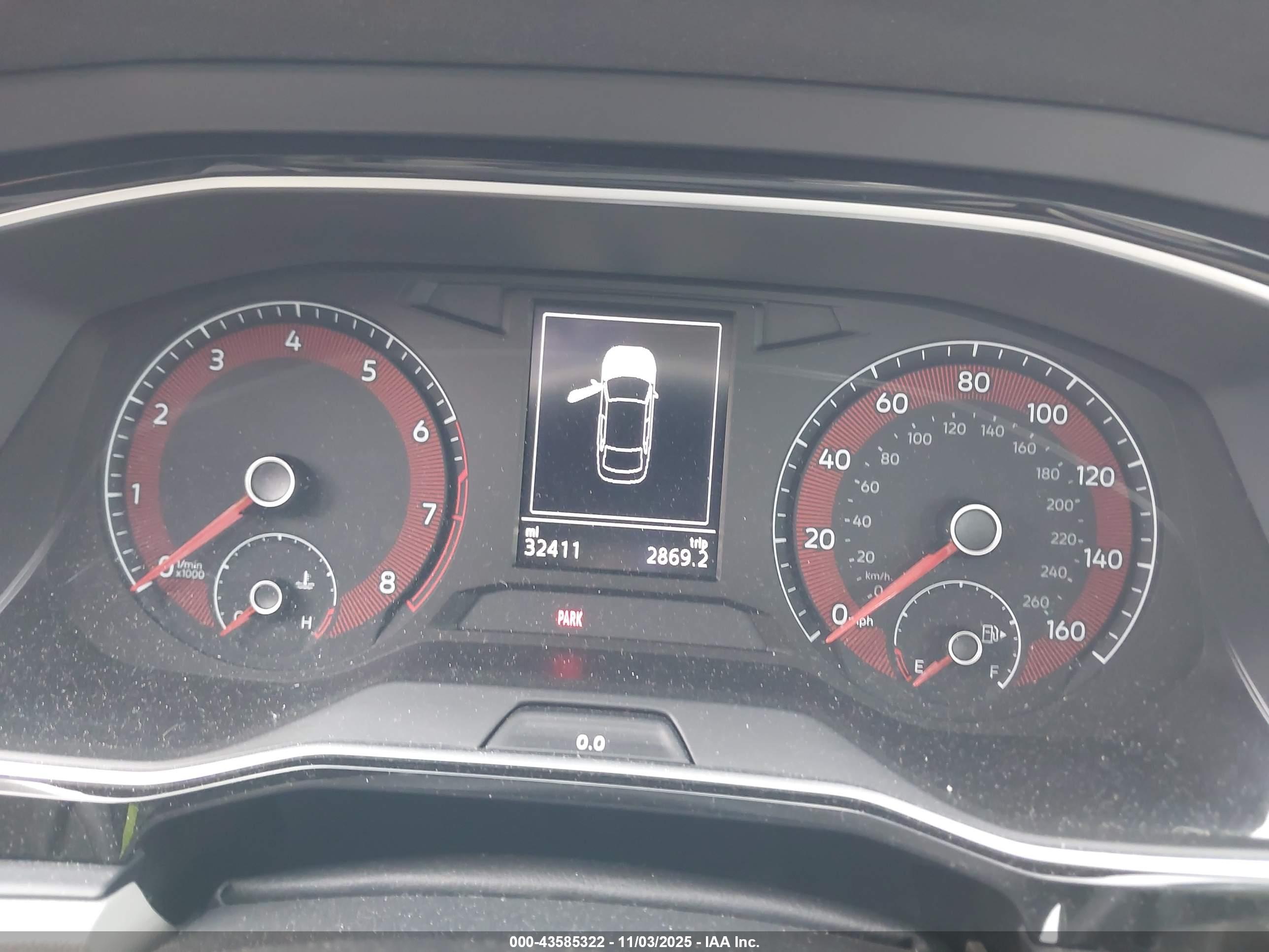 VOLKSWAGEN JETTA image 7