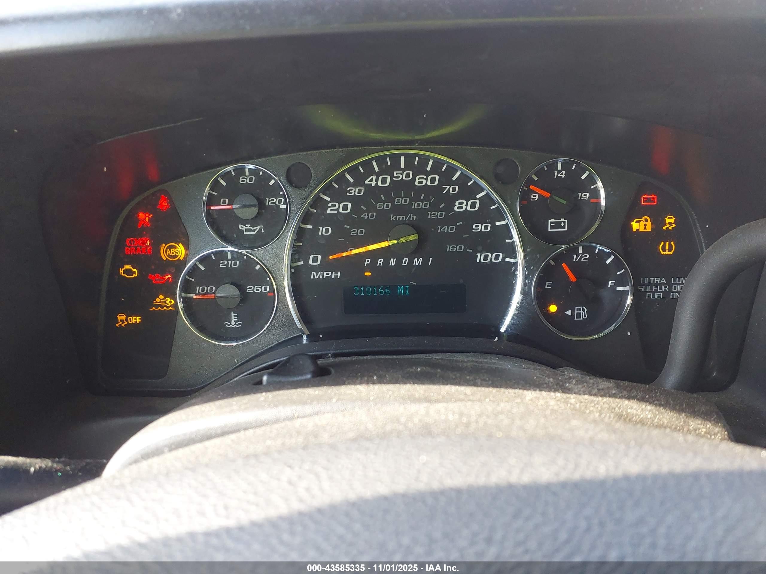 GMC SAVANA image 7