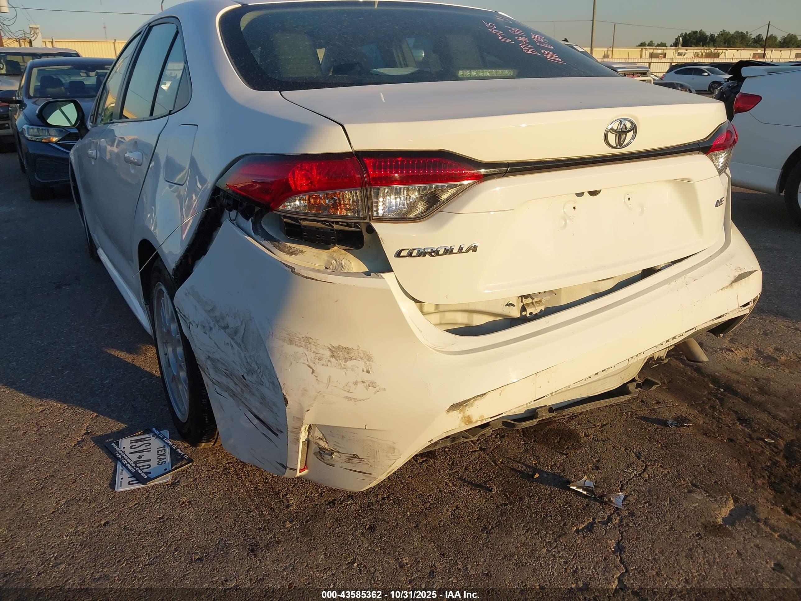 TOYOTA COROLLA image 6