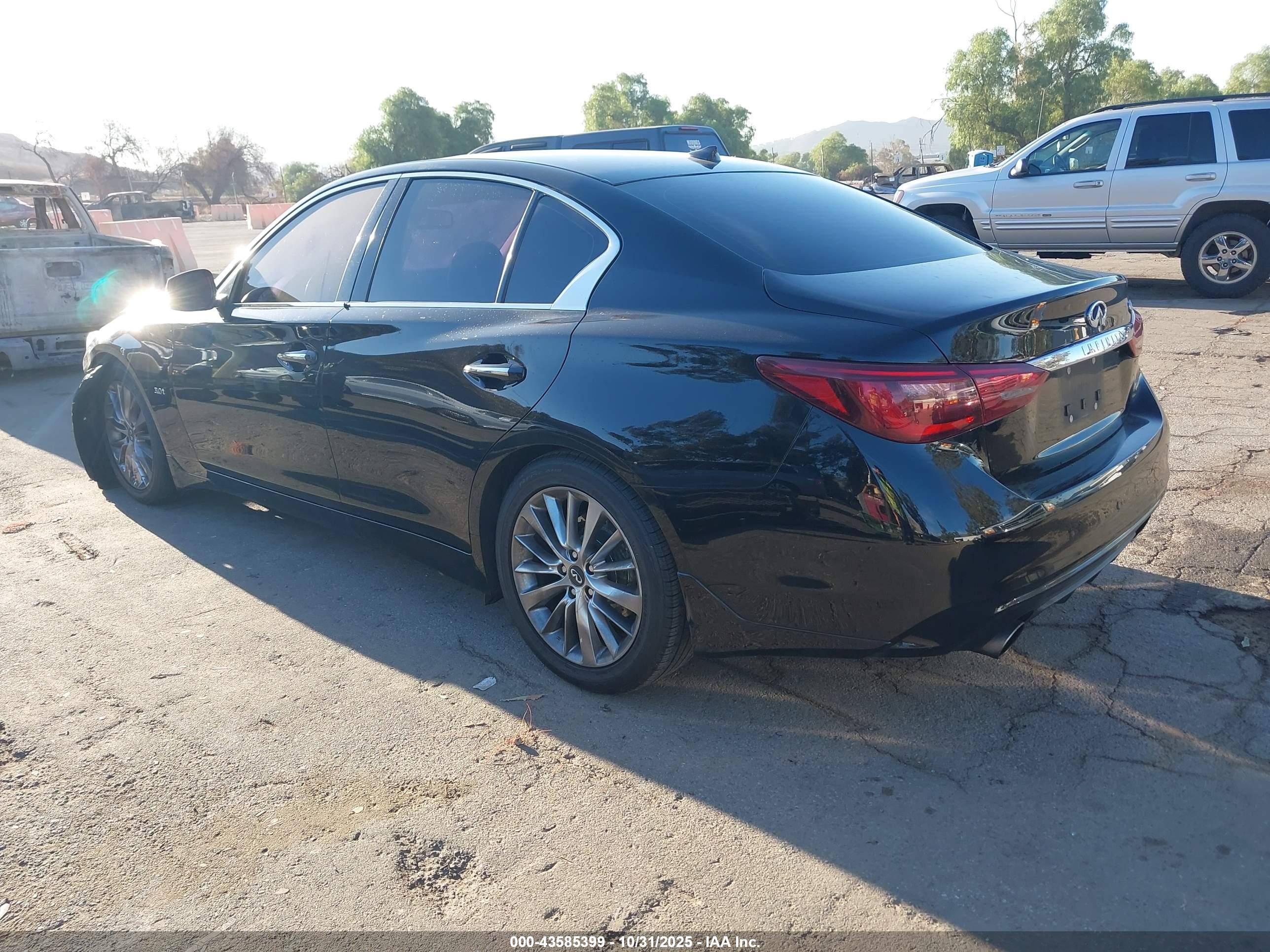 INFINITI Q50 image 3