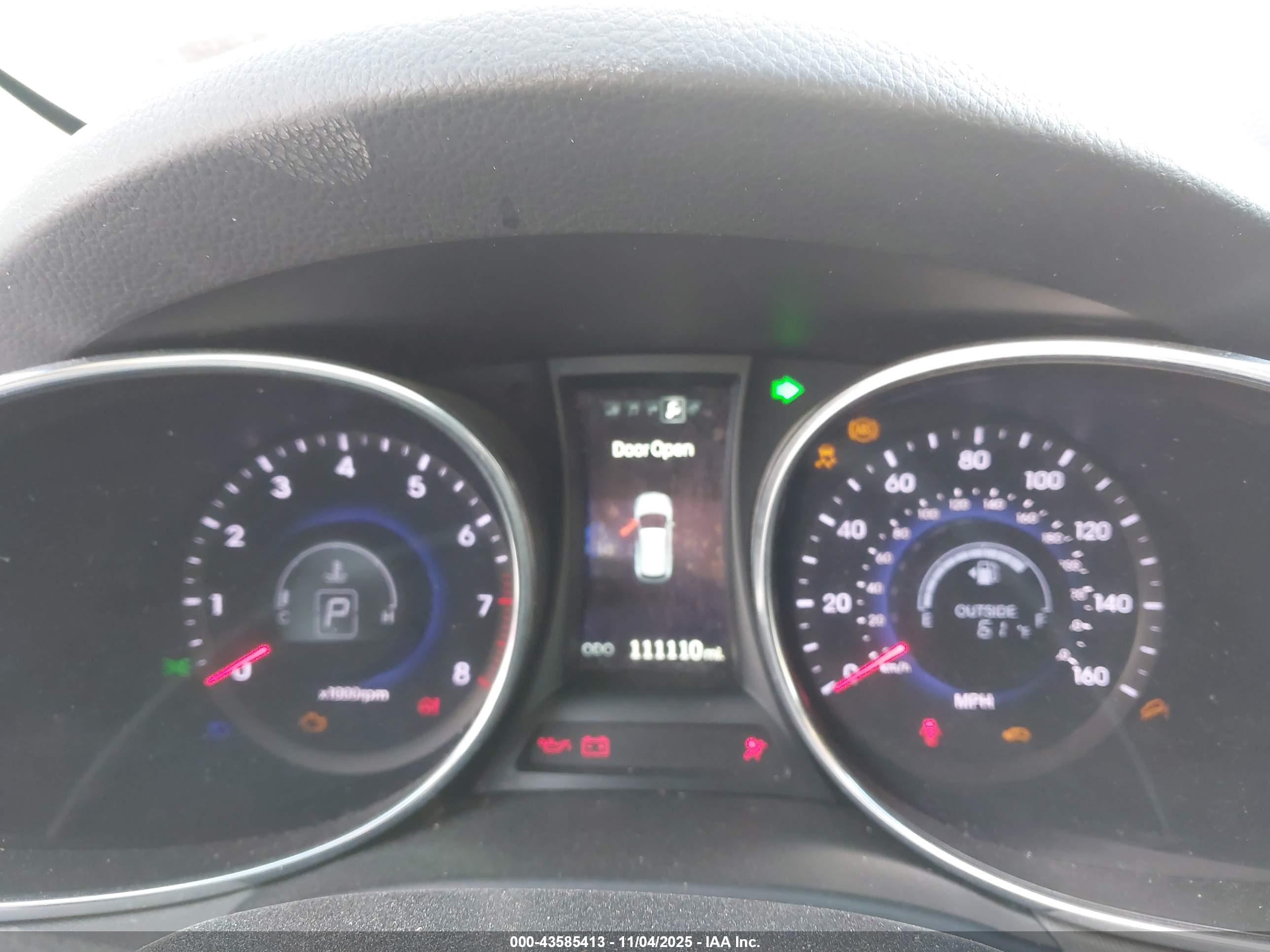 HYUNDAI SANTA image 7