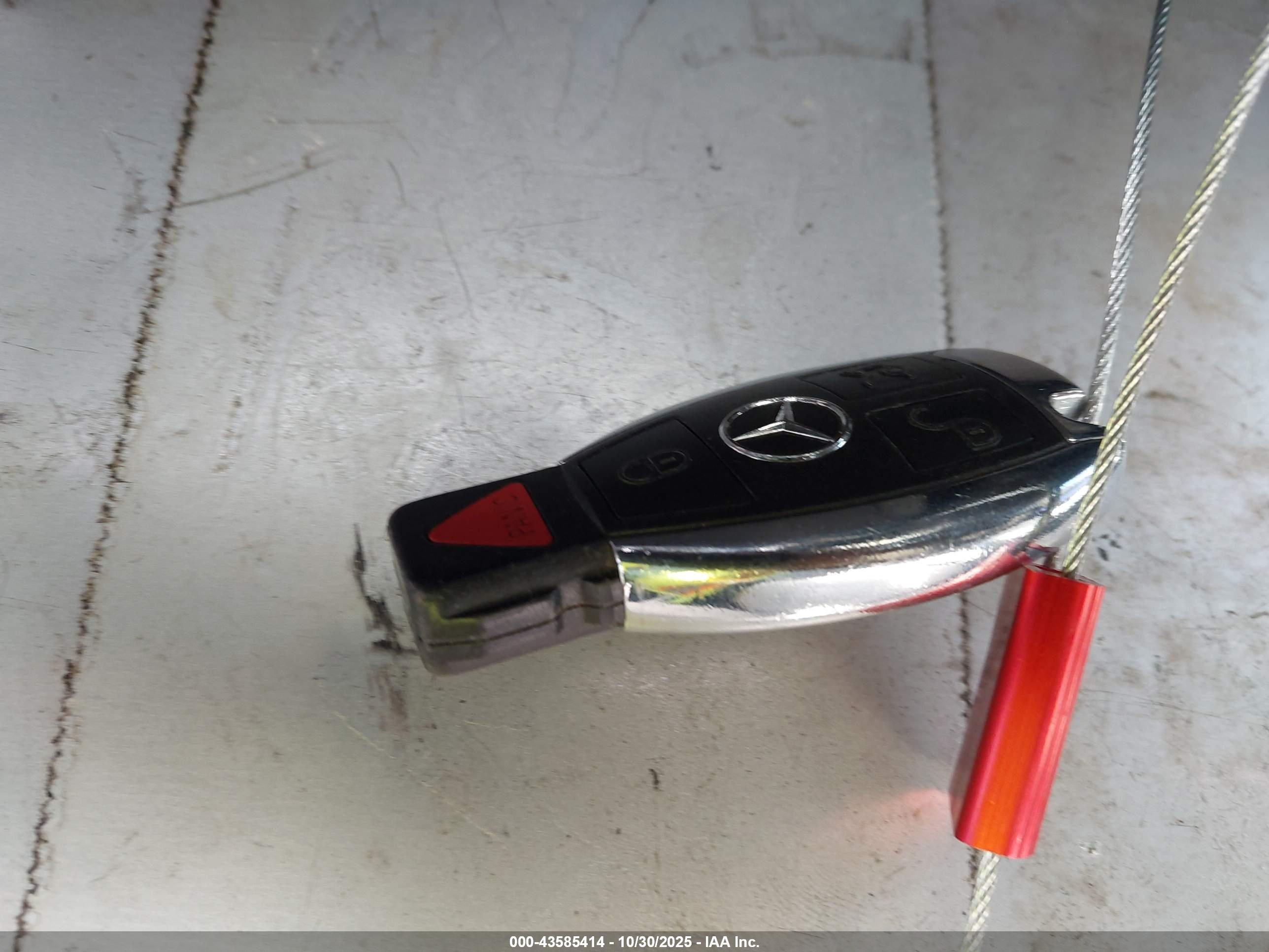 MERCEDES-BENZ C image 11