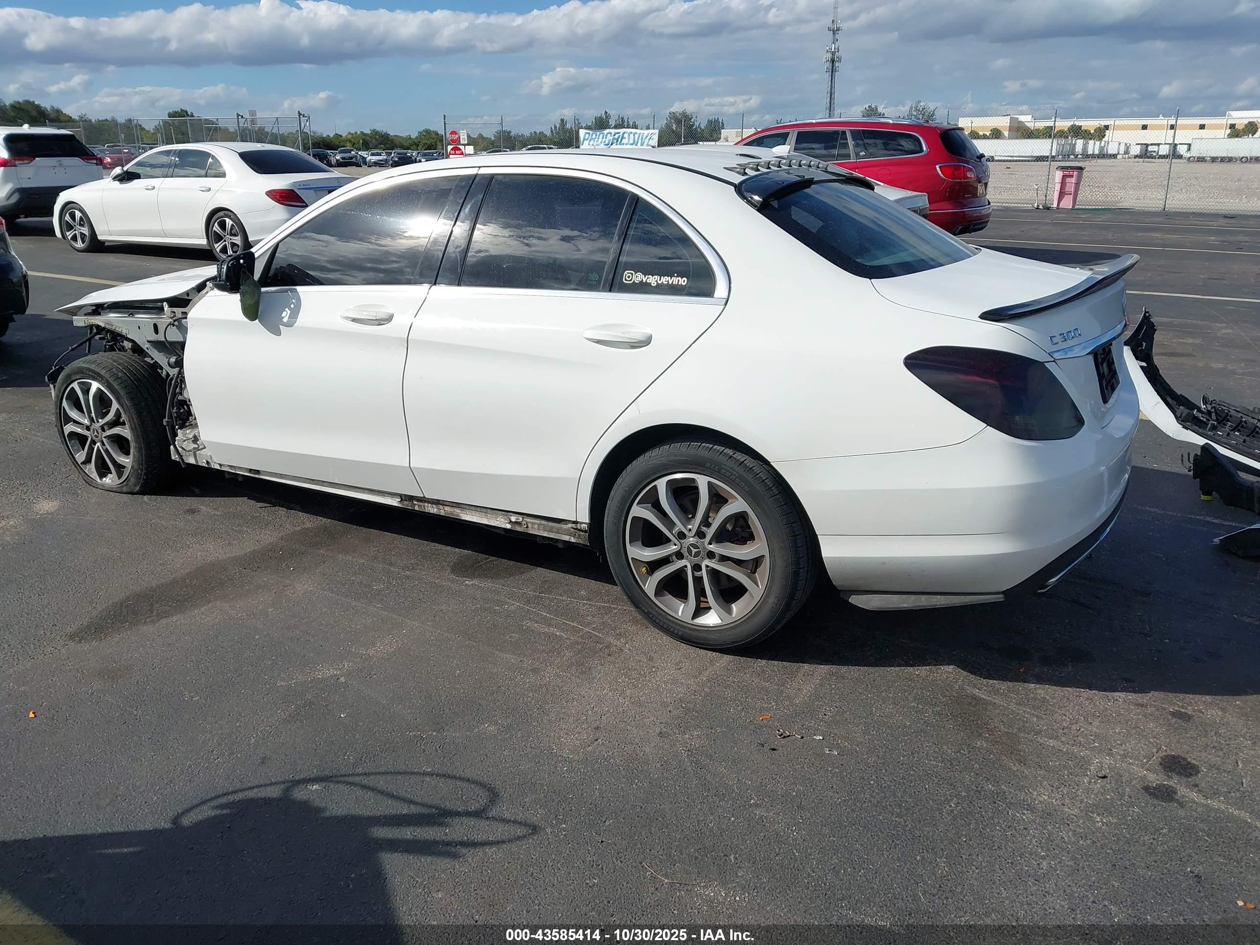 MERCEDES-BENZ C image 3
