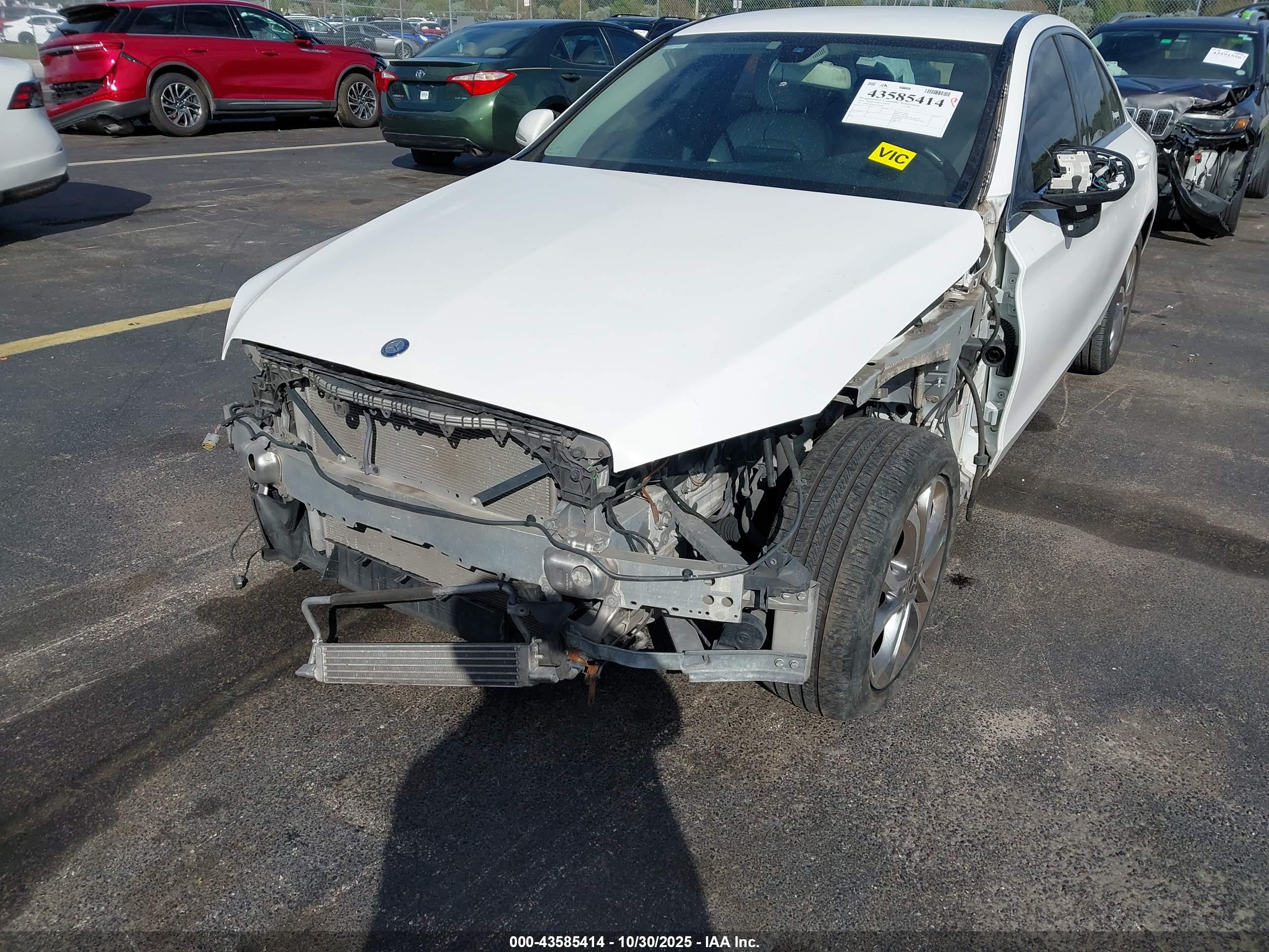 MERCEDES-BENZ C image 6