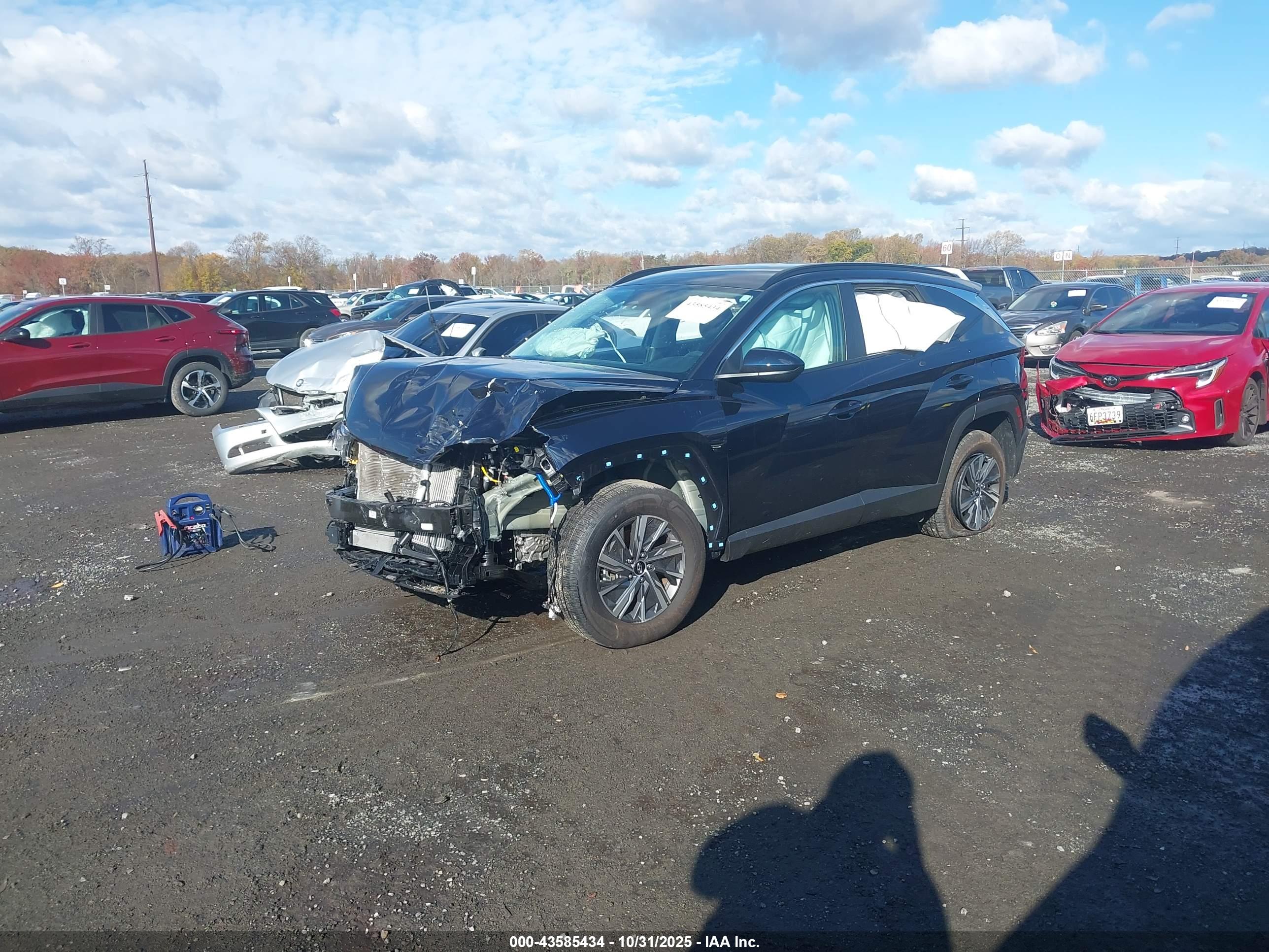 HYUNDAI TUCSON image 2