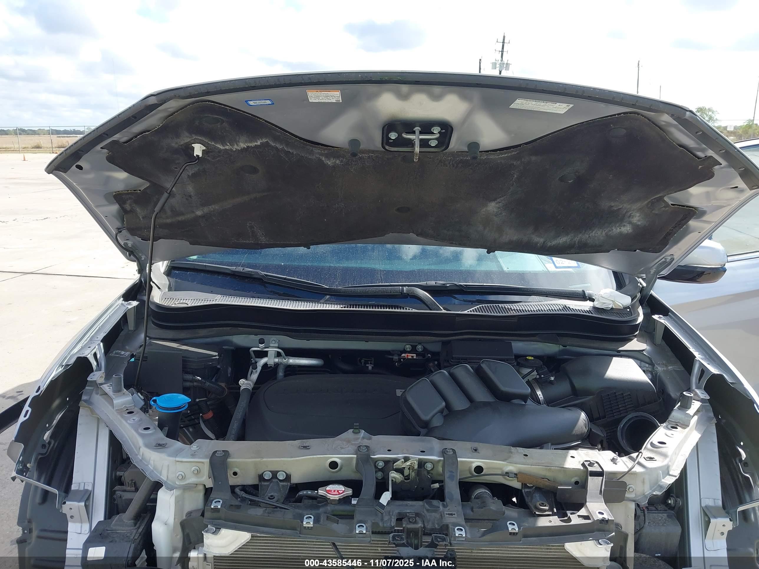 HONDA PILOT image 10