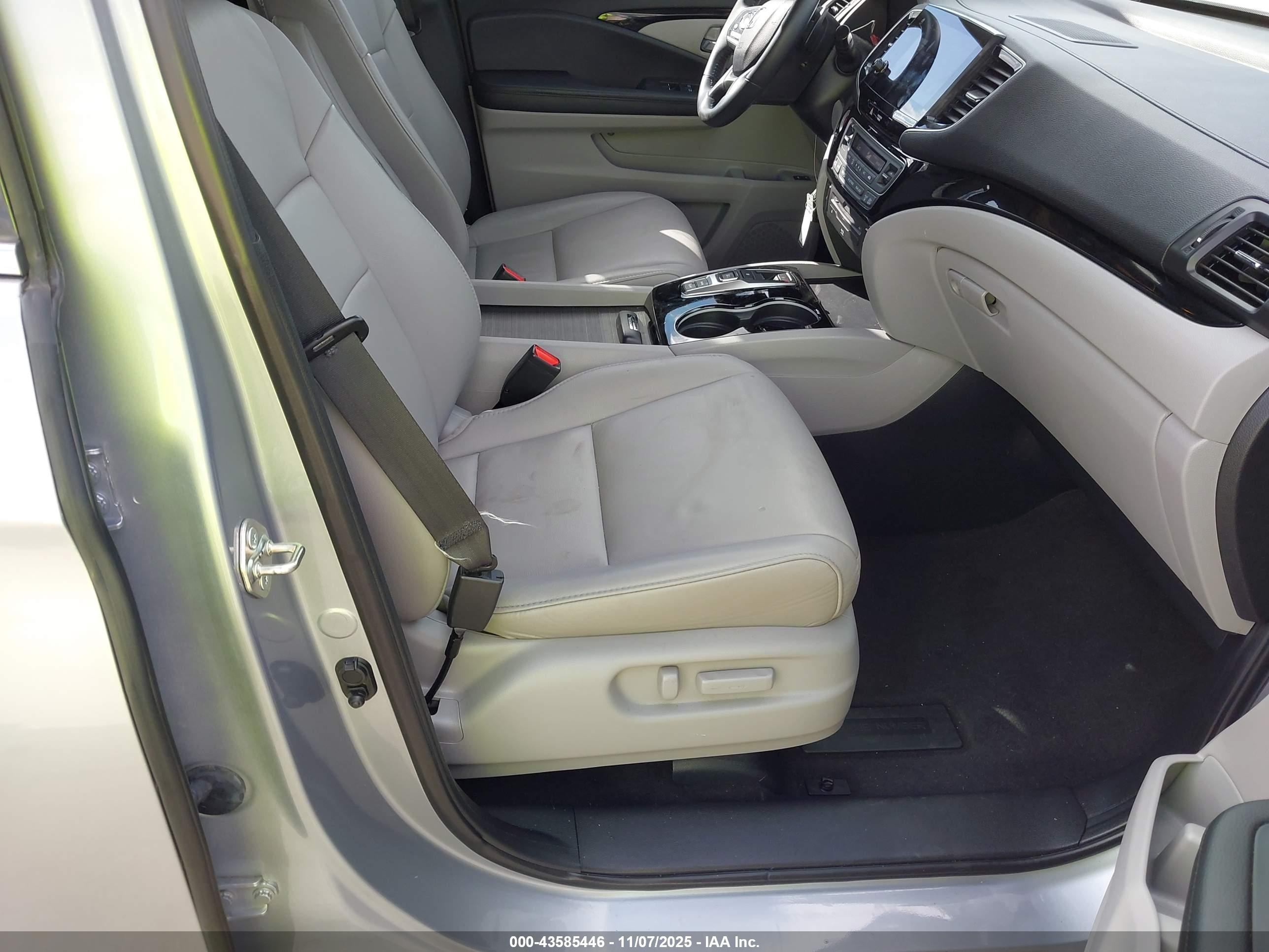 HONDA PILOT image 5