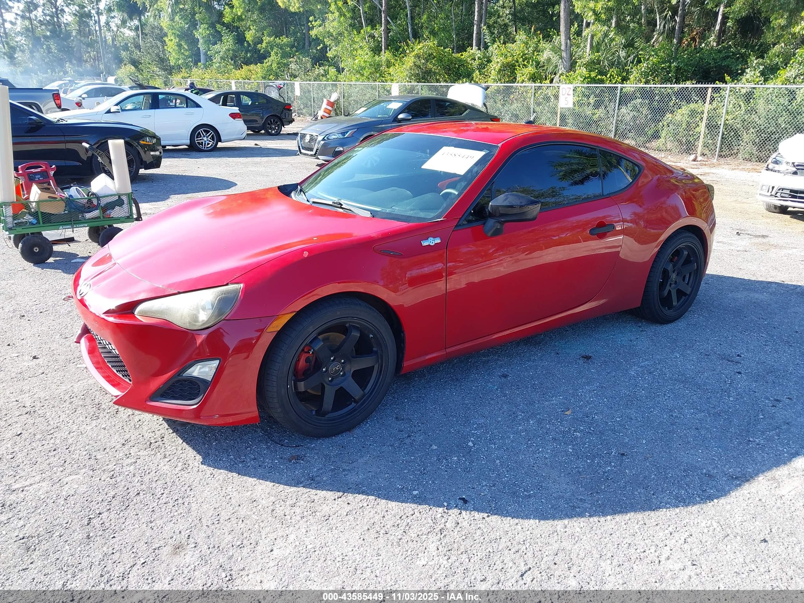 TOYOTA SCION image 2