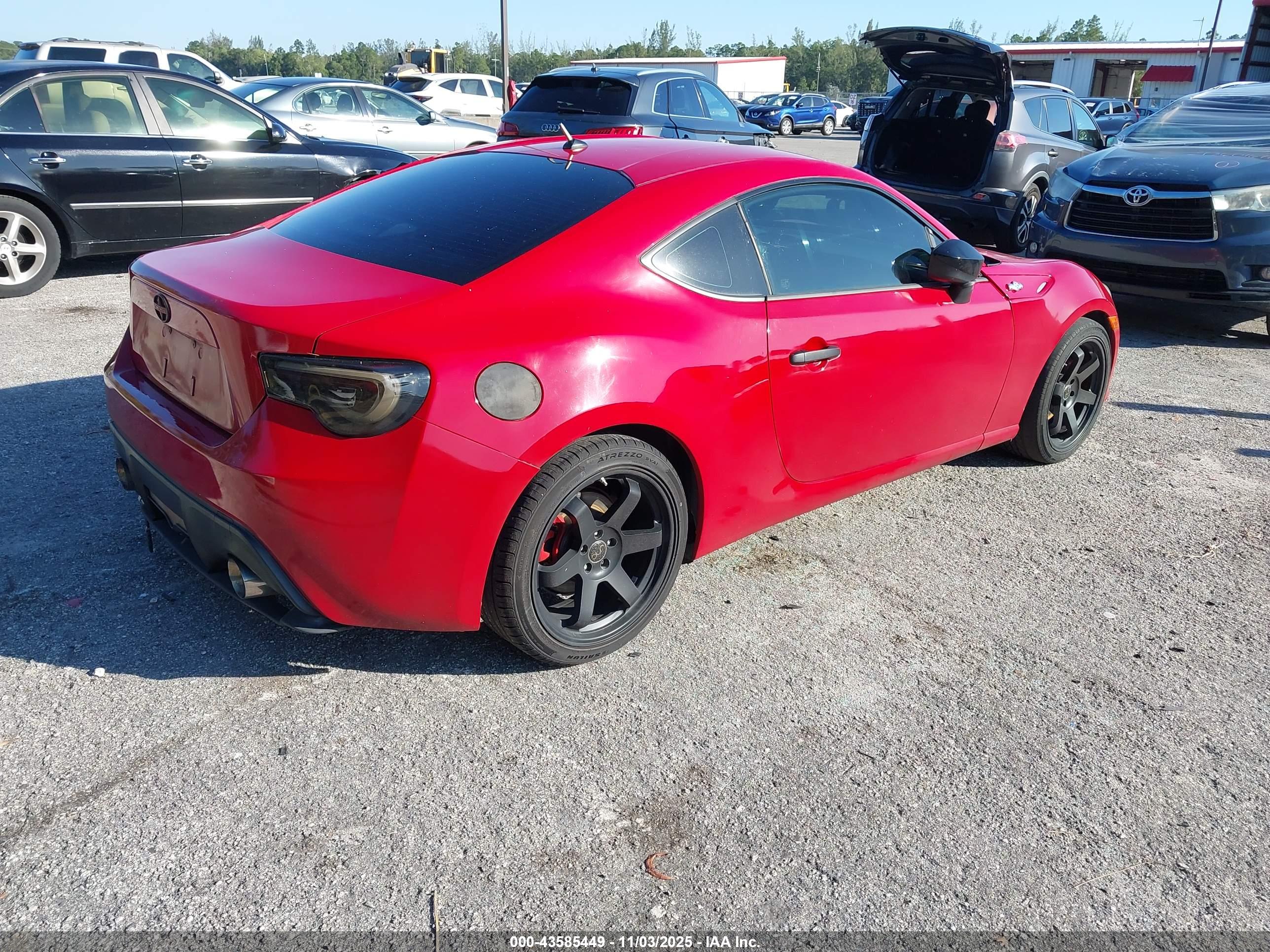 TOYOTA SCION image 4