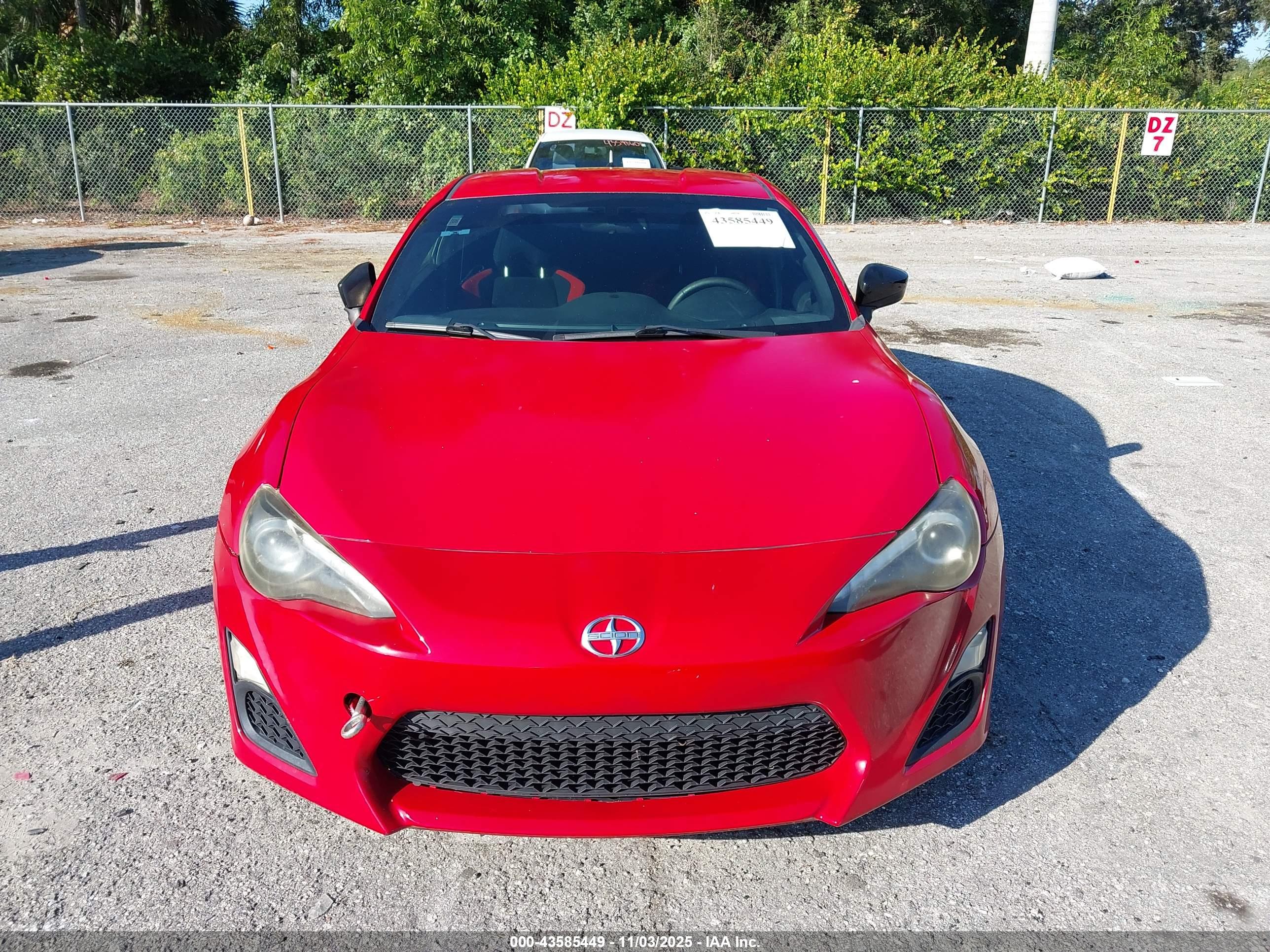 TOYOTA SCION image 6