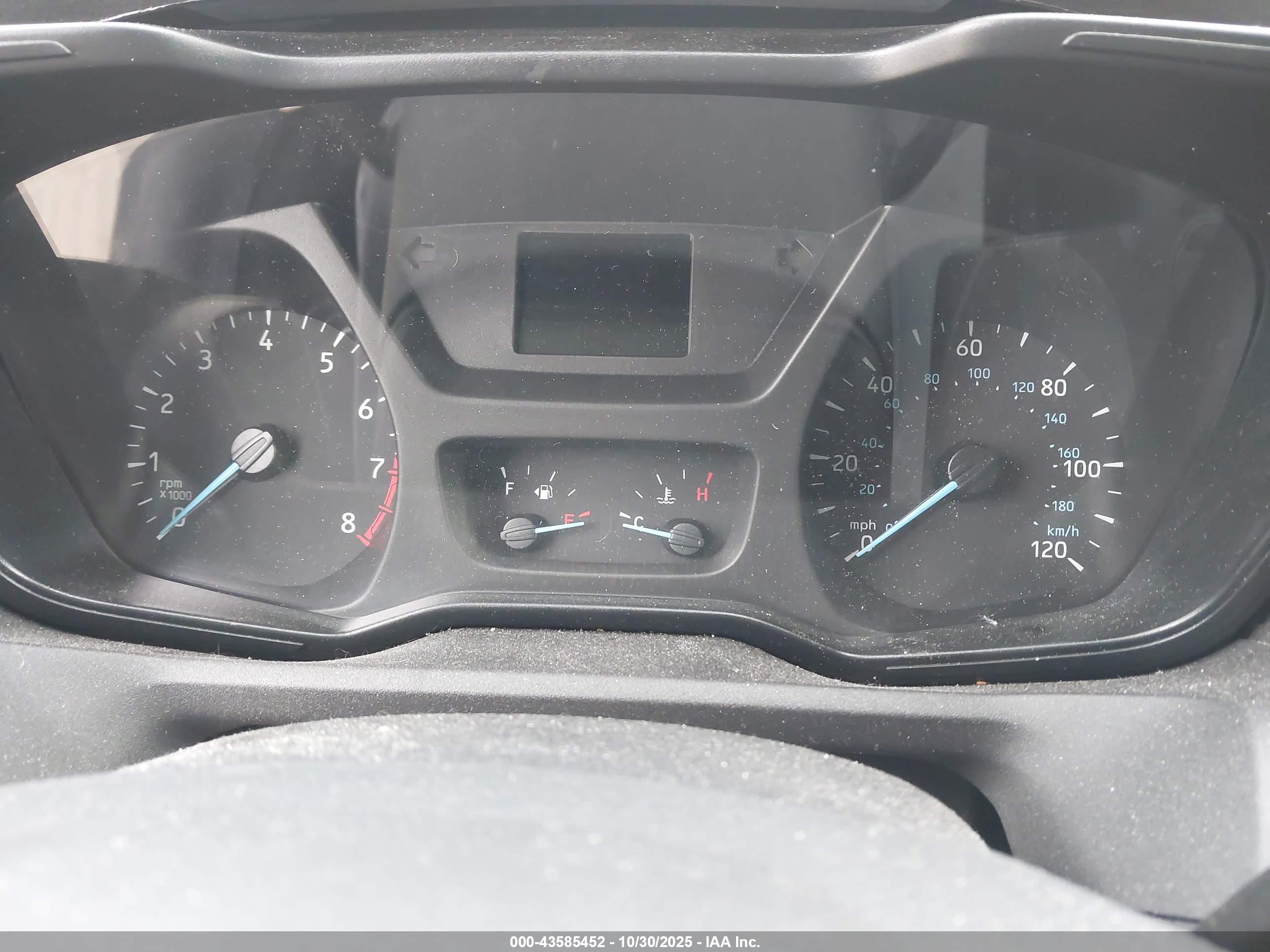 FORD TRANSIT-150 image 7