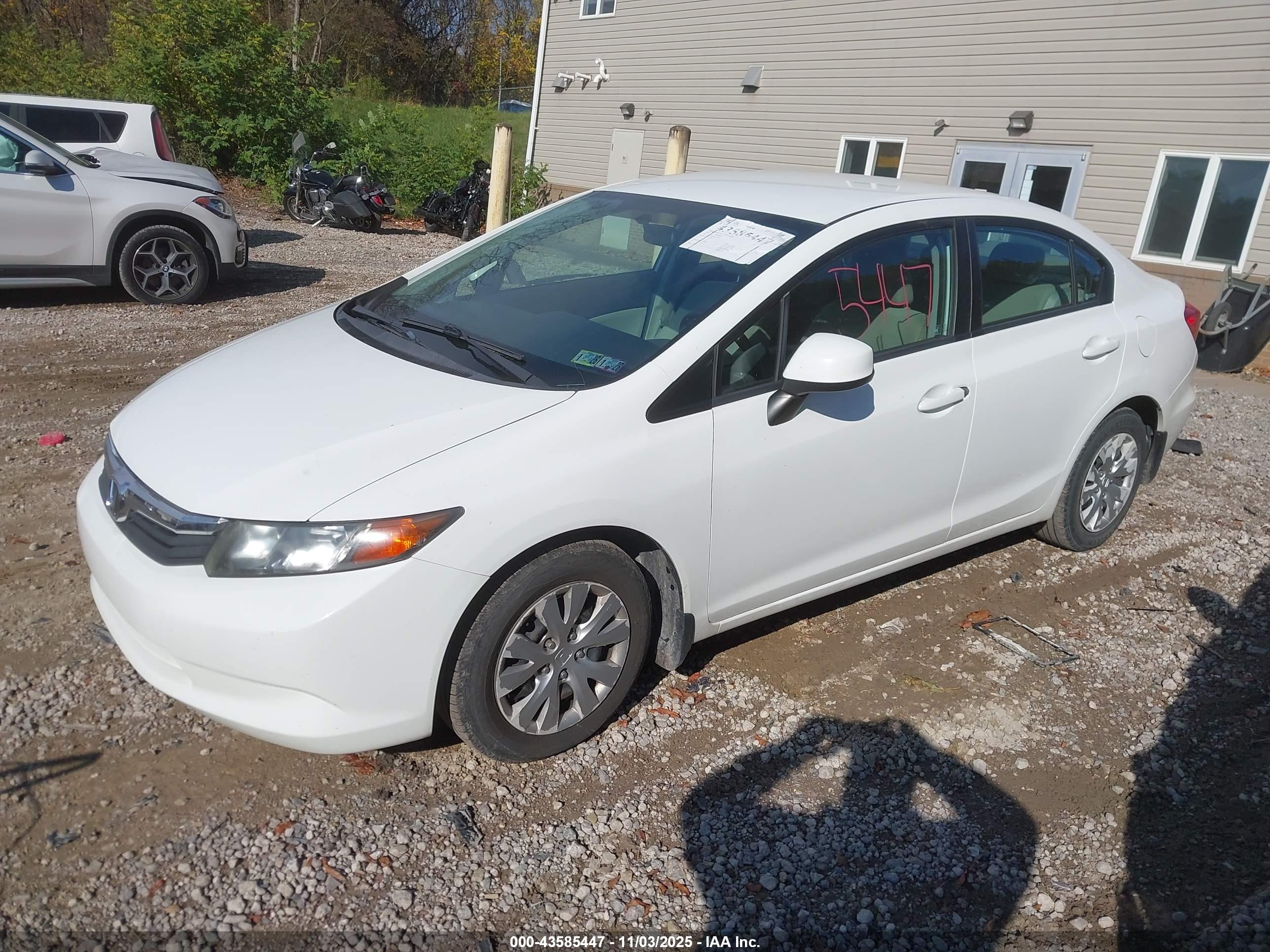 HONDA CIVIC image 2