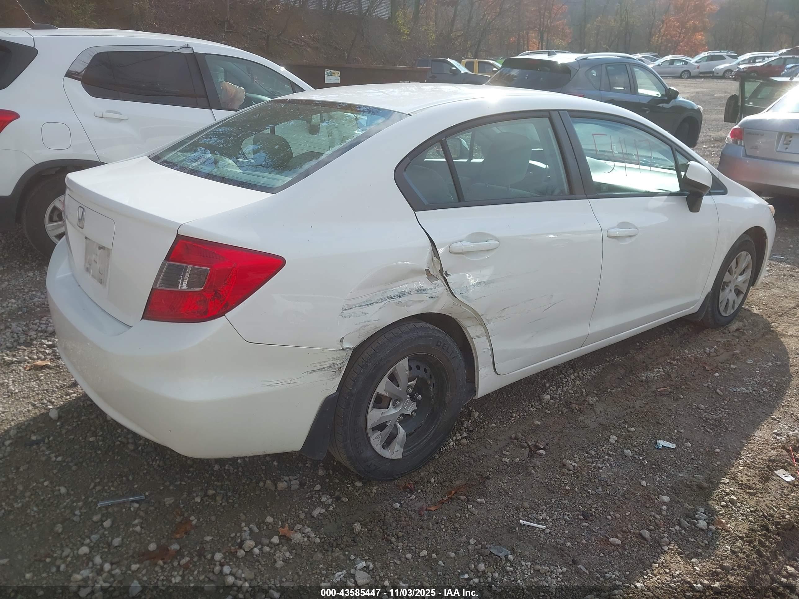 HONDA CIVIC image 4