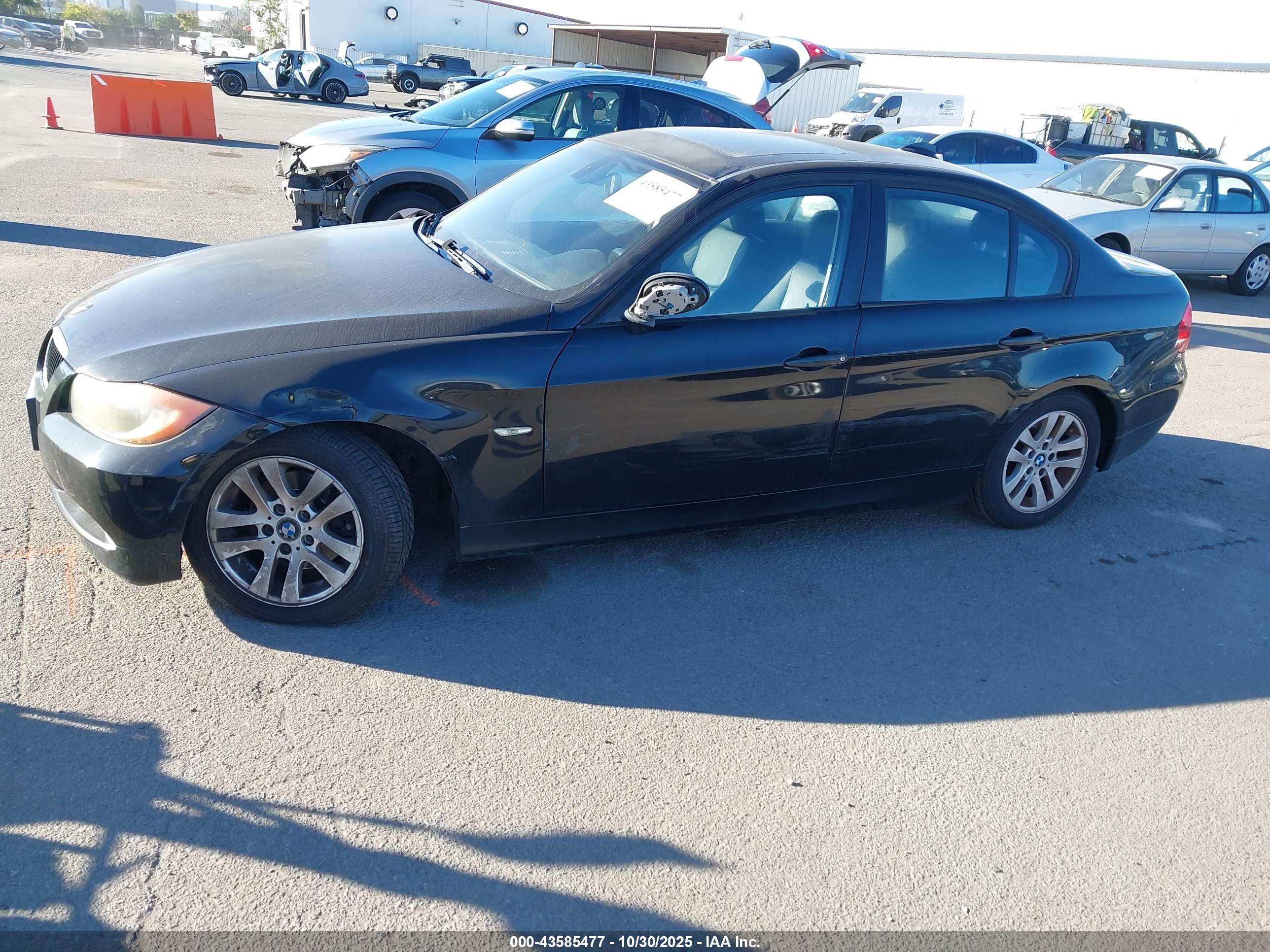 BMW 328I image 6