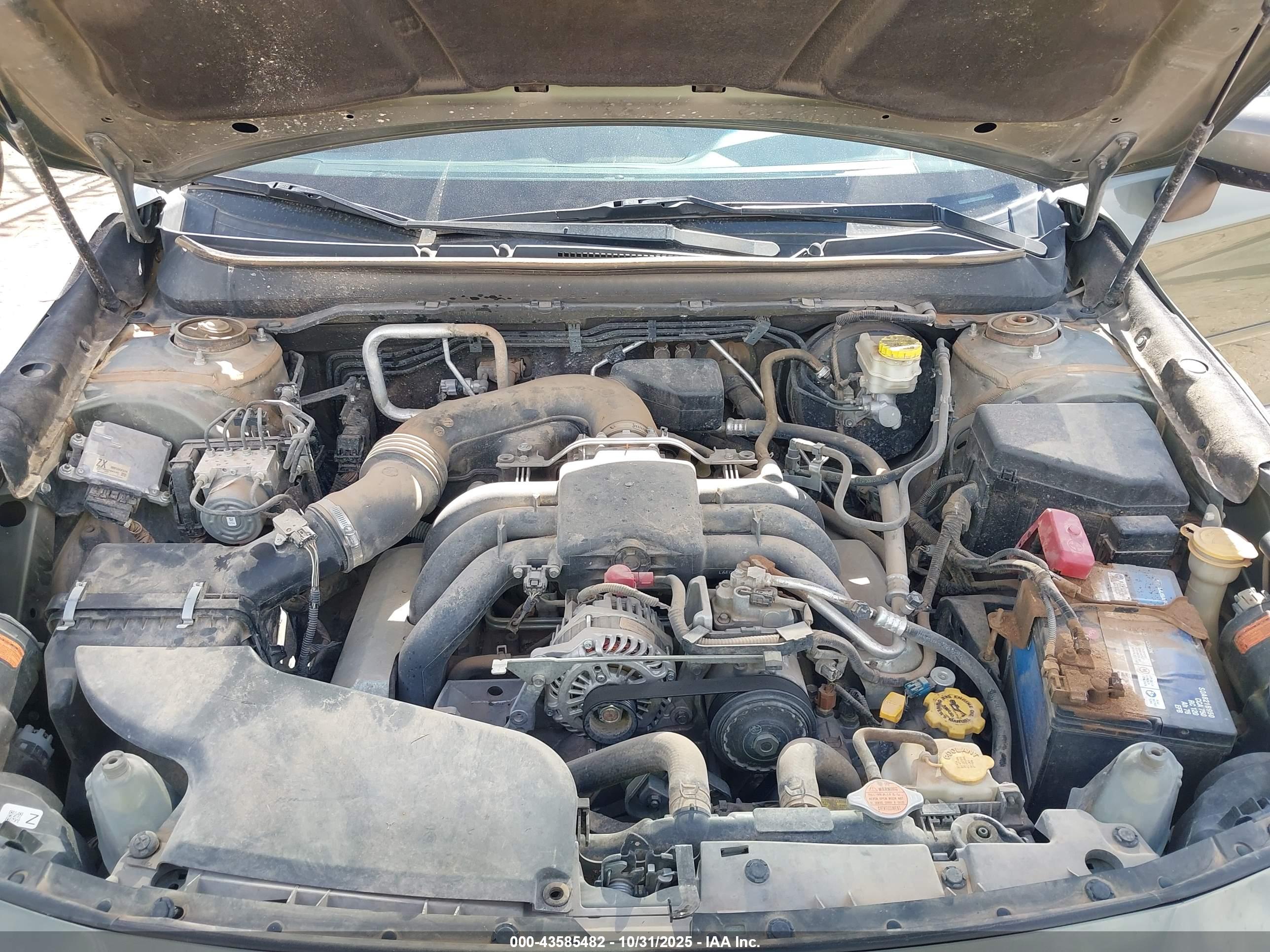 SUBARU OUTBACK image 10