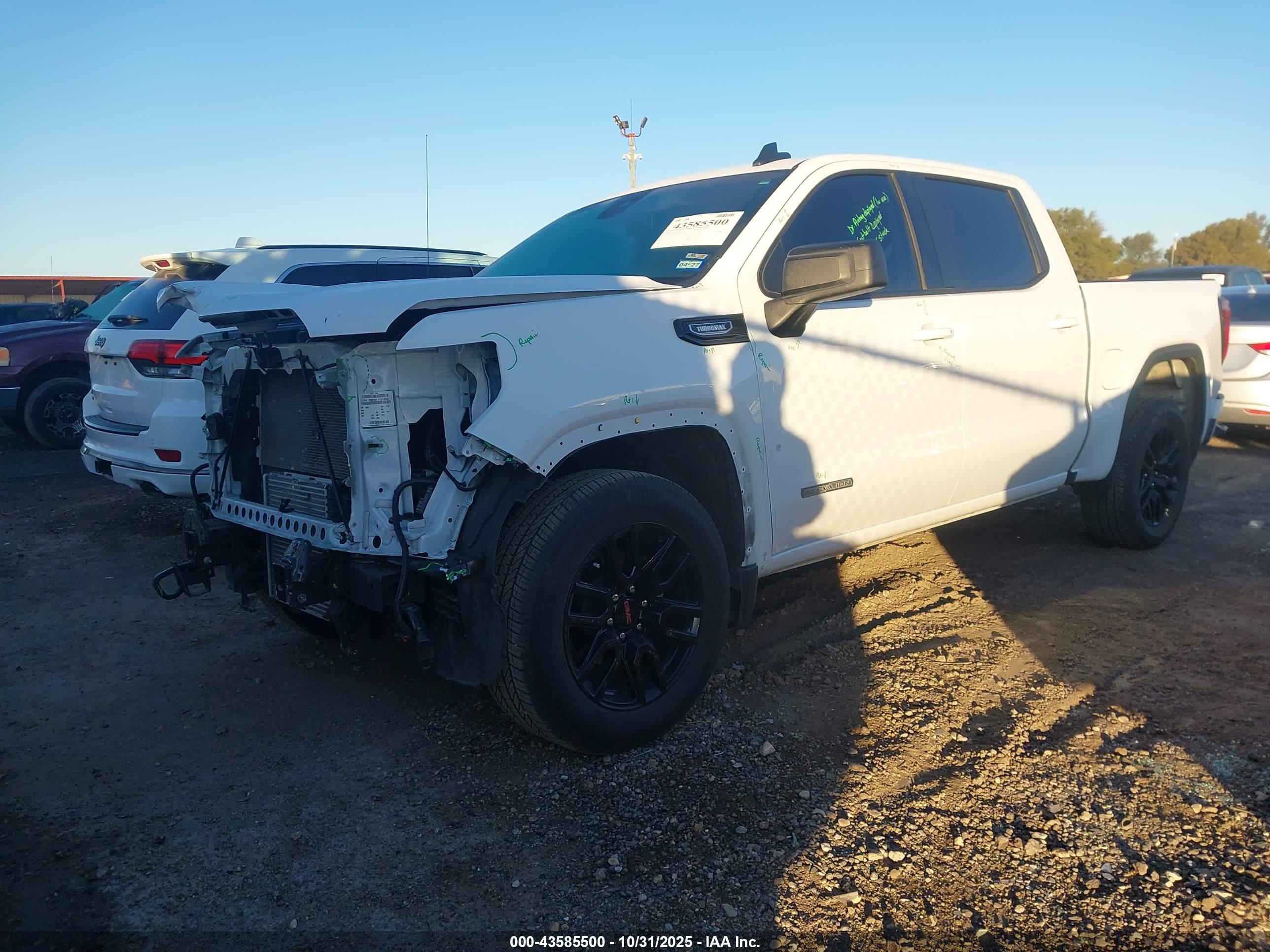 GMC SIERRA image 2